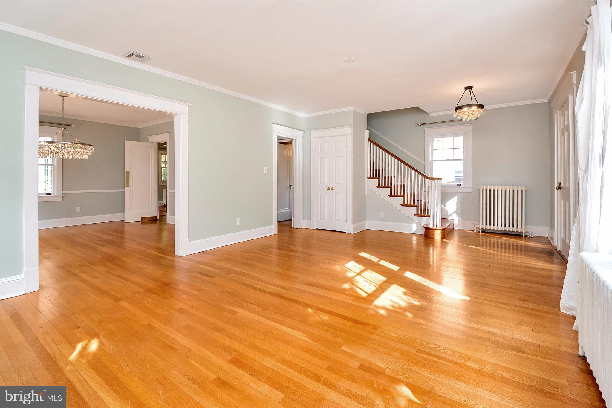 BEVERLY HILLS - Residential Lease