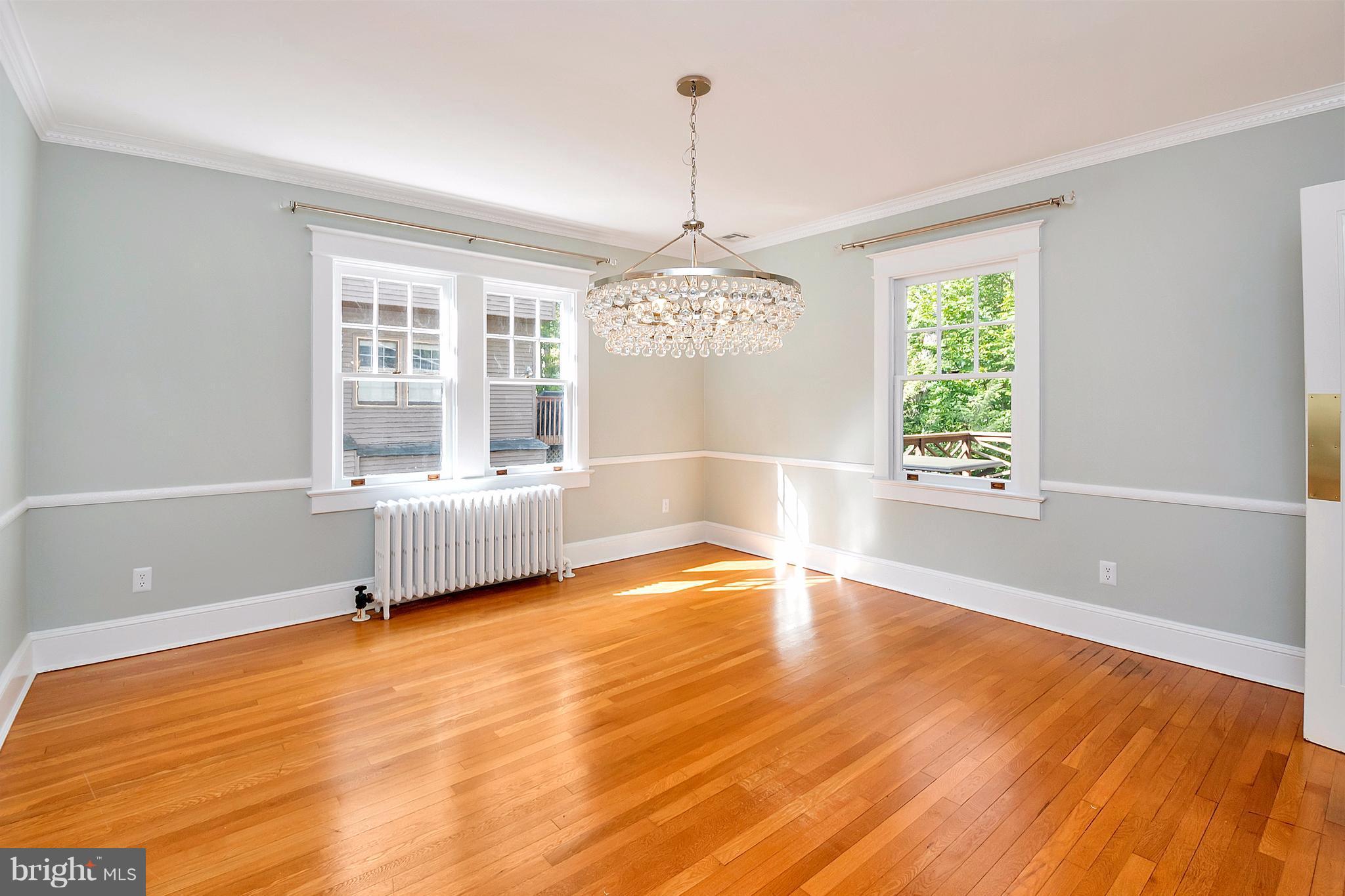 BEVERLY HILLS - Residential Lease