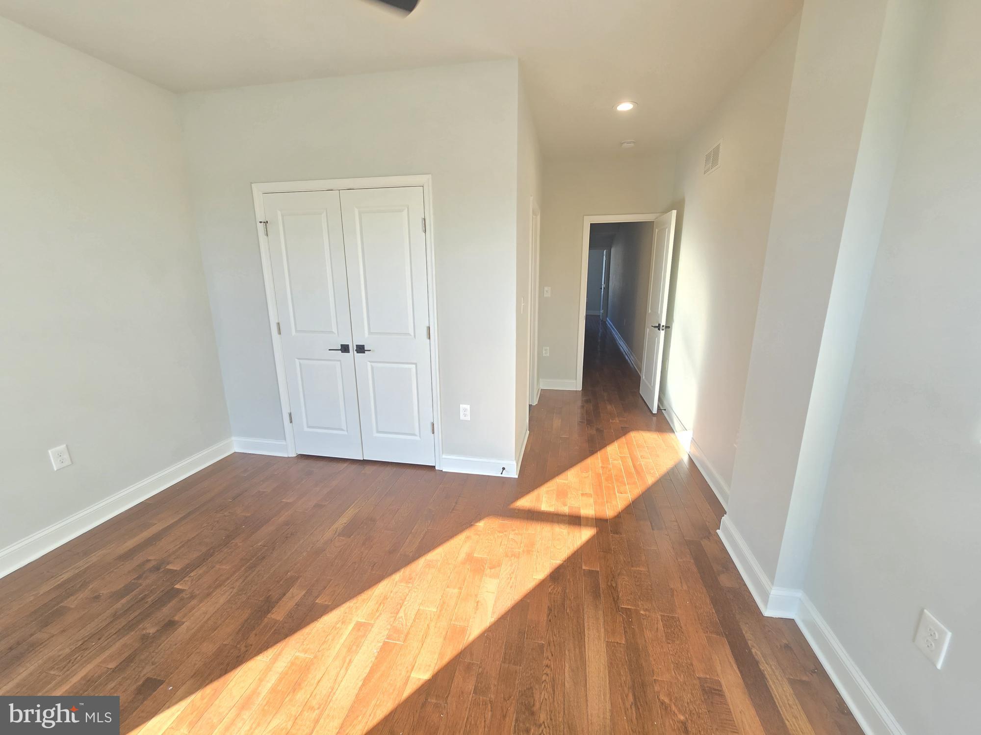 BROADWAY EAST - Residential Lease