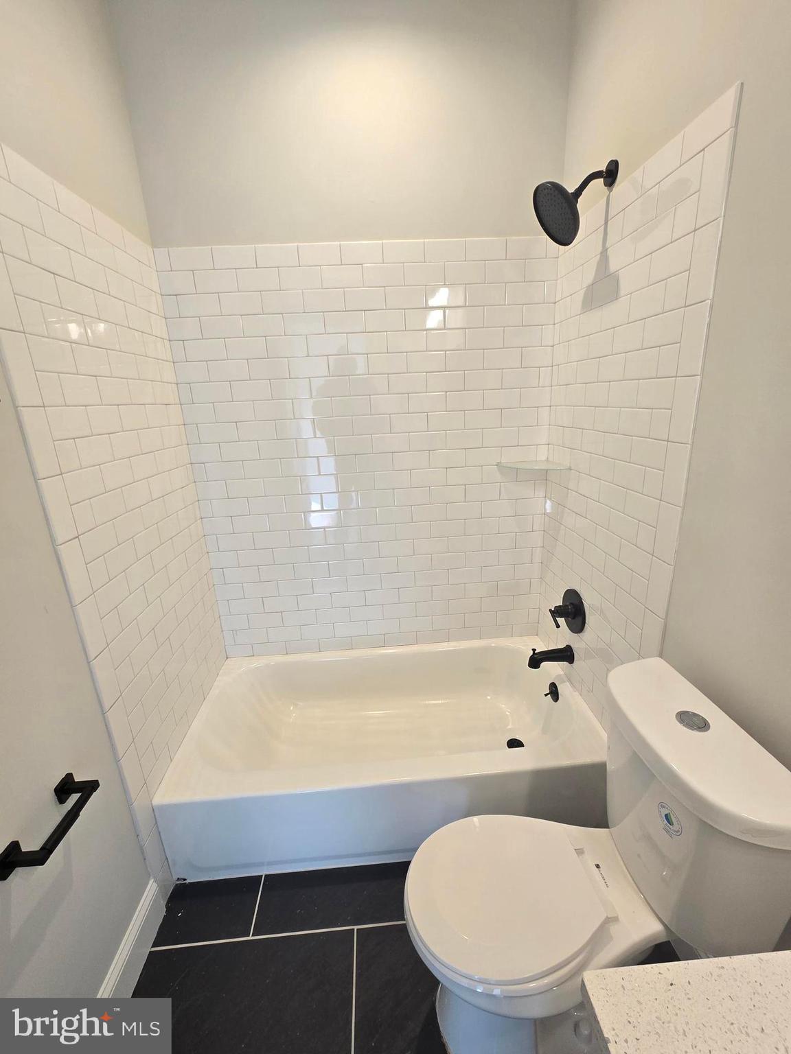 BROADWAY EAST - Residential Lease