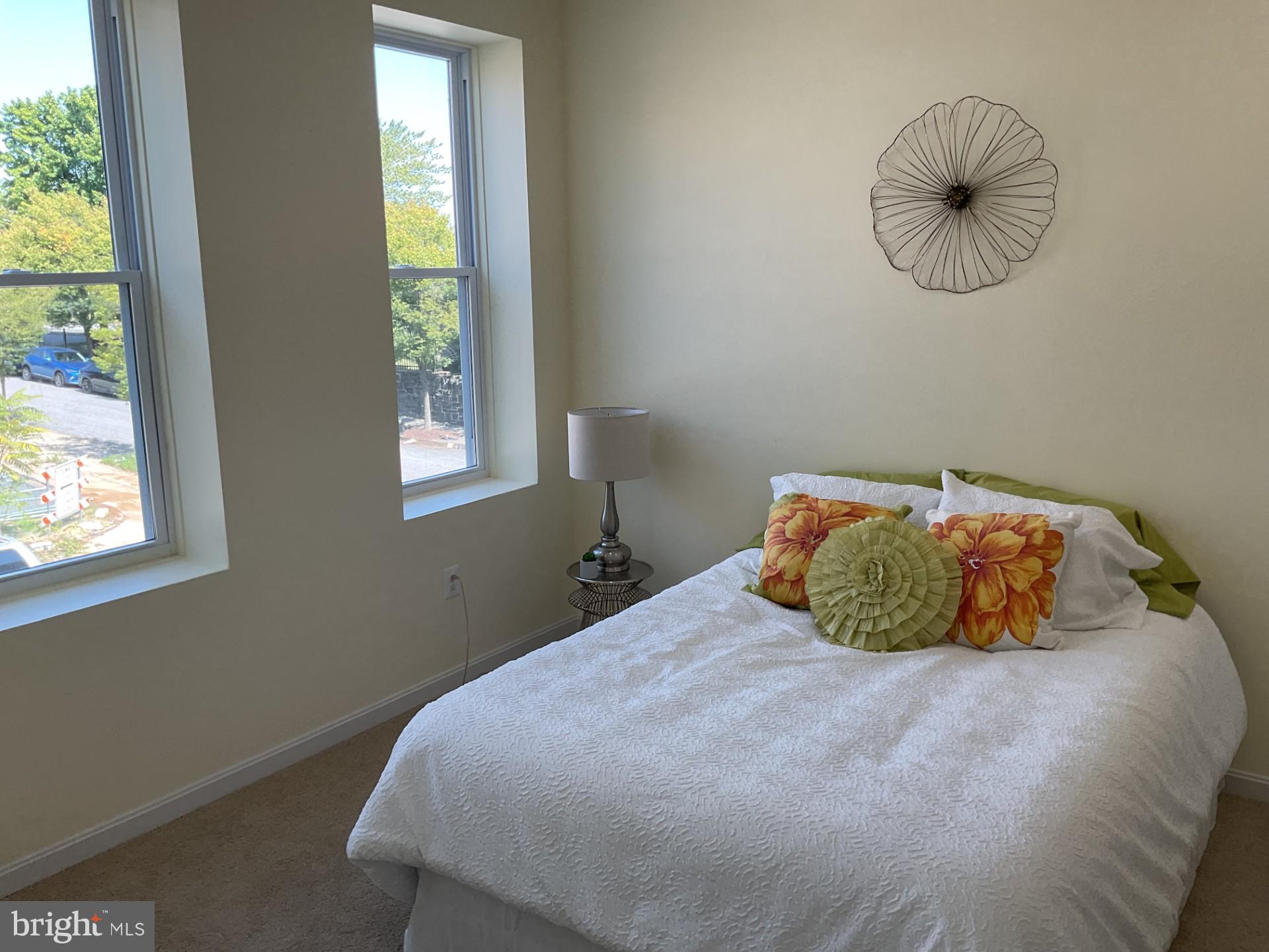 EAST BALTIMORE MIDWAY - Residential