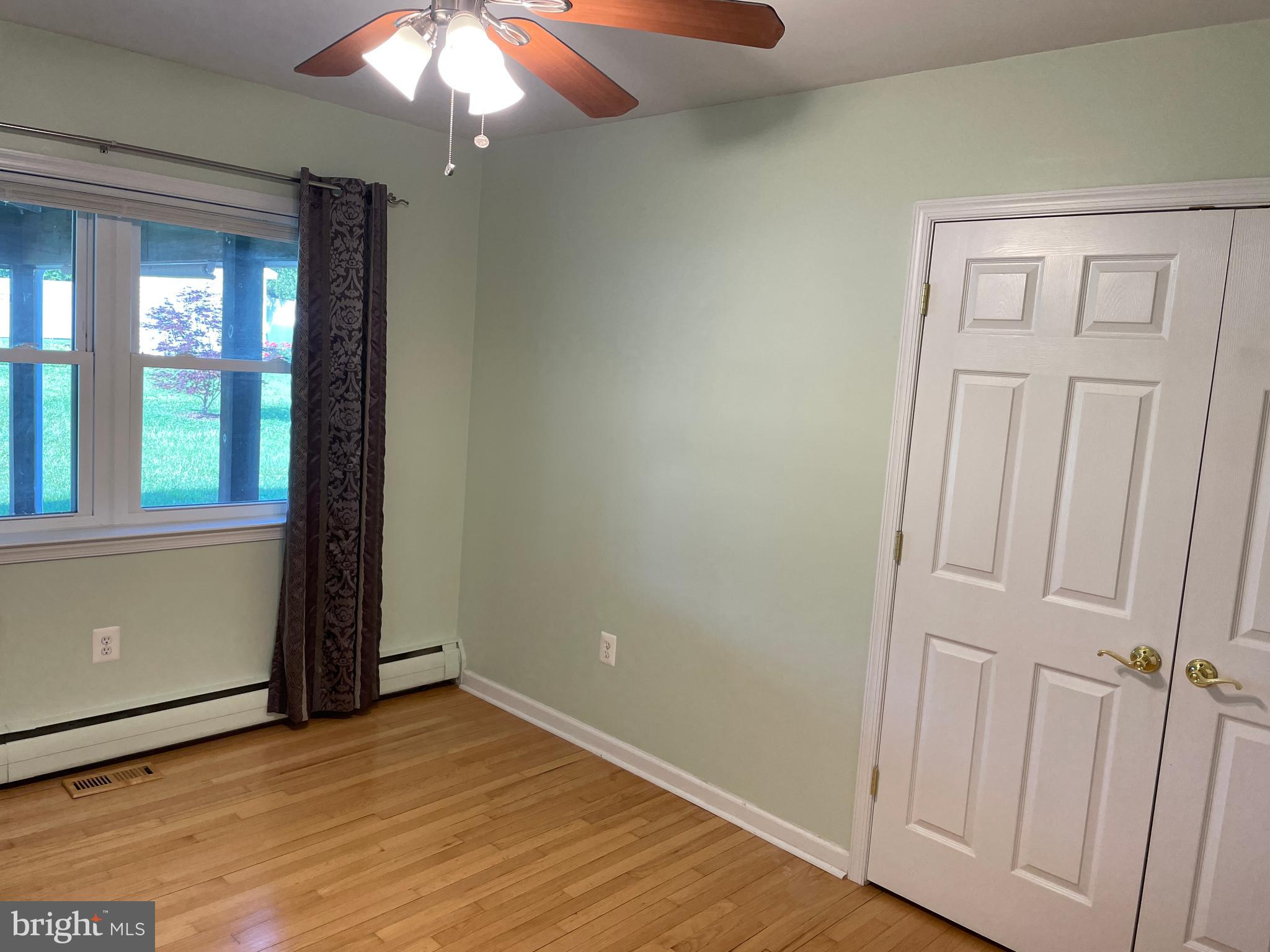 MAPLE CREST - Residential Lease