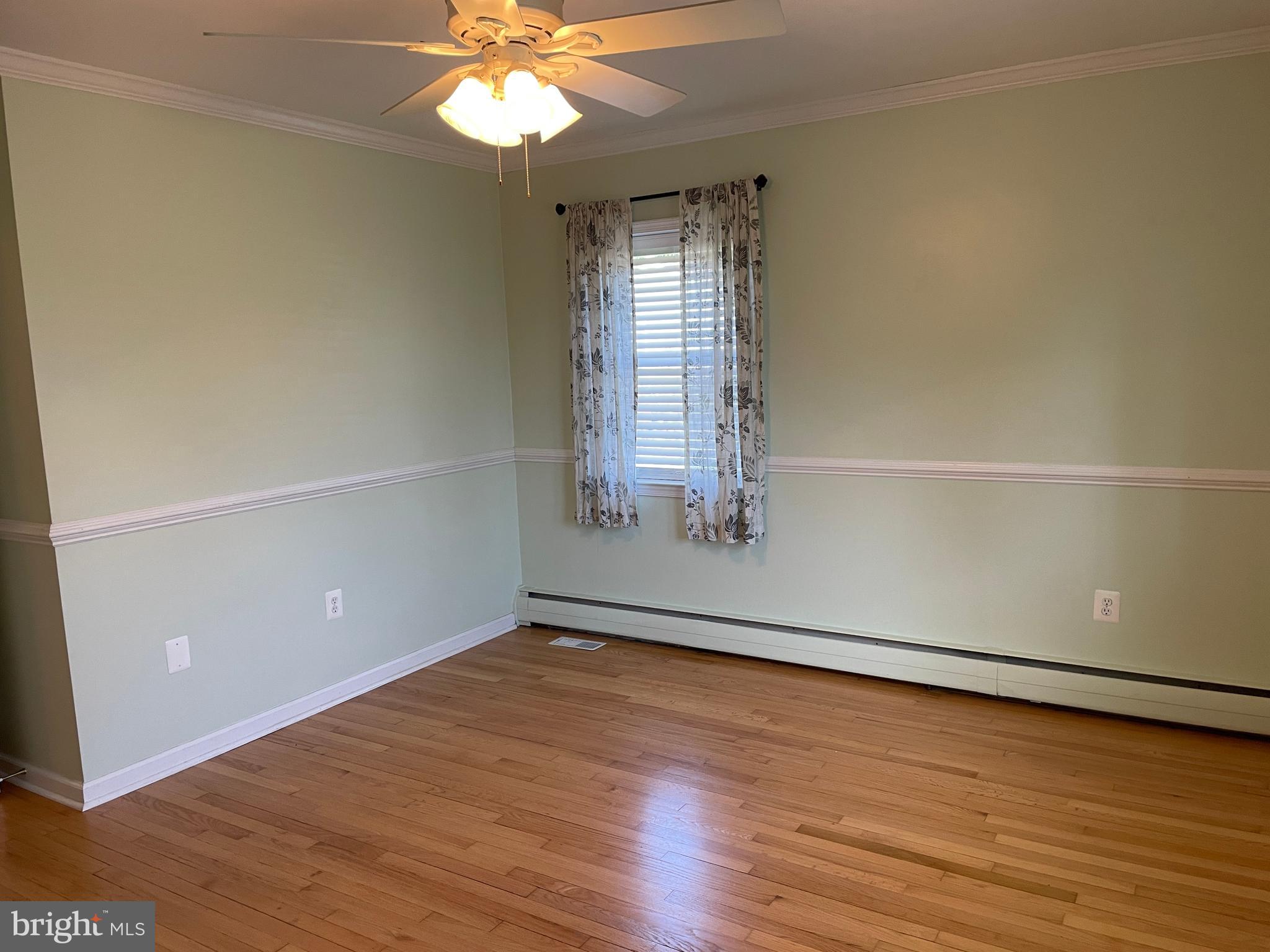 MAPLE CREST - Residential Lease