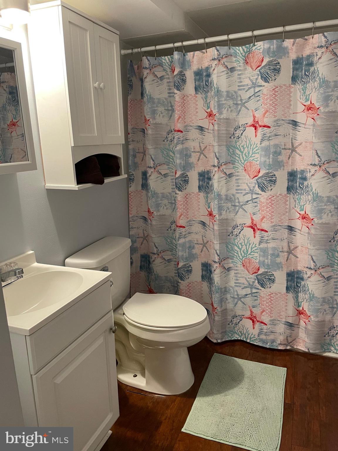 MAPLE CREST - Residential Lease