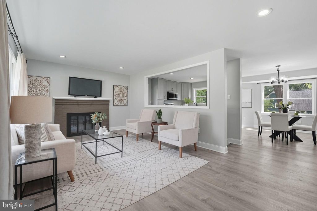 Photo of 3708 Woodridge Avenue, SILVER SPRING, MD 20902 (MLS # MDMC2198012)