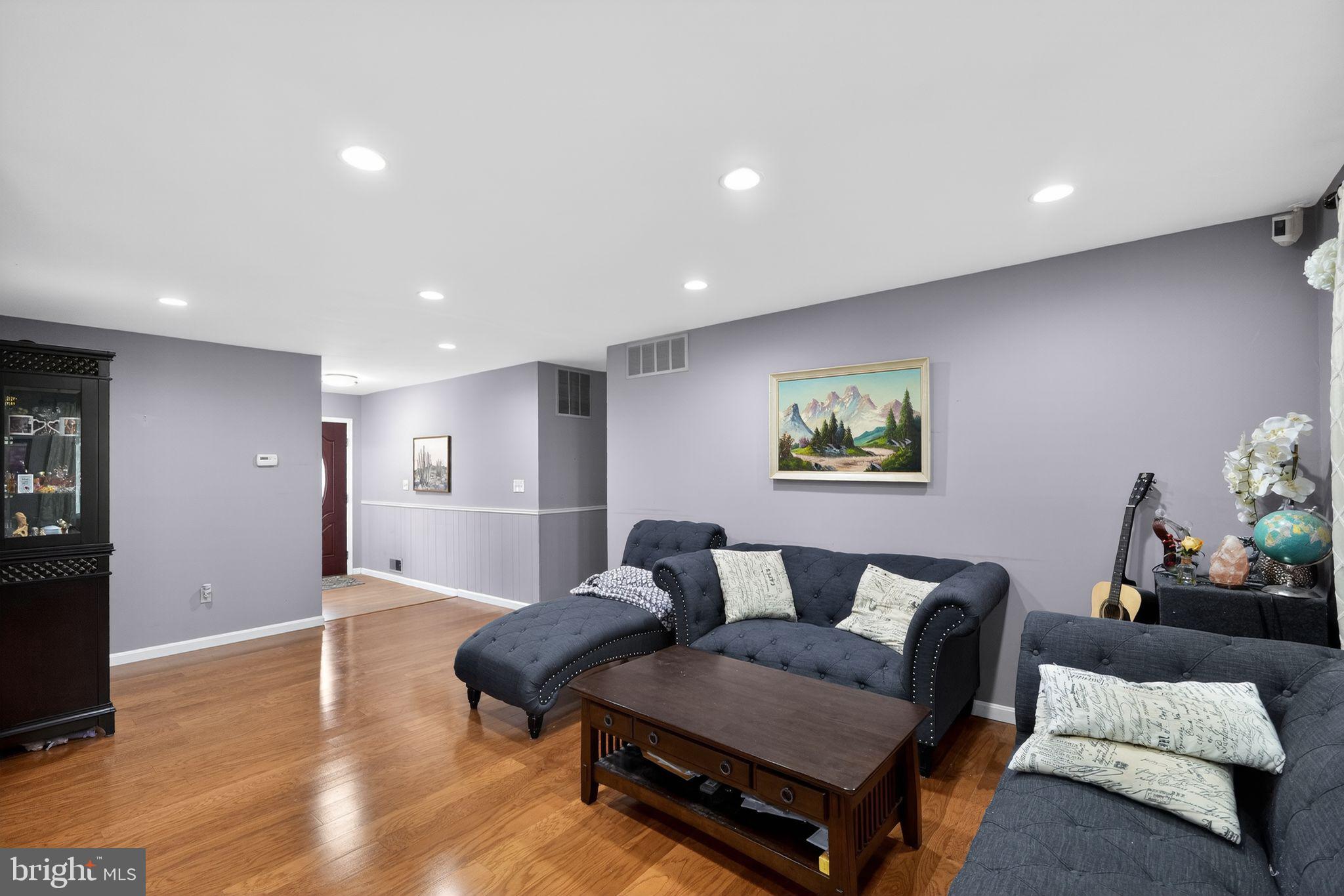 RIPPLING ESTATES - Residential