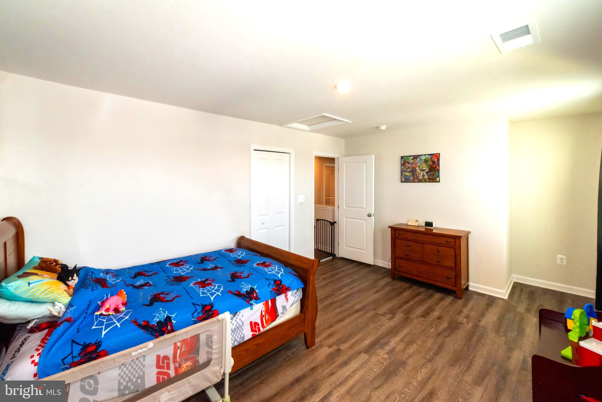 WILDERNESS SHORES - Residential