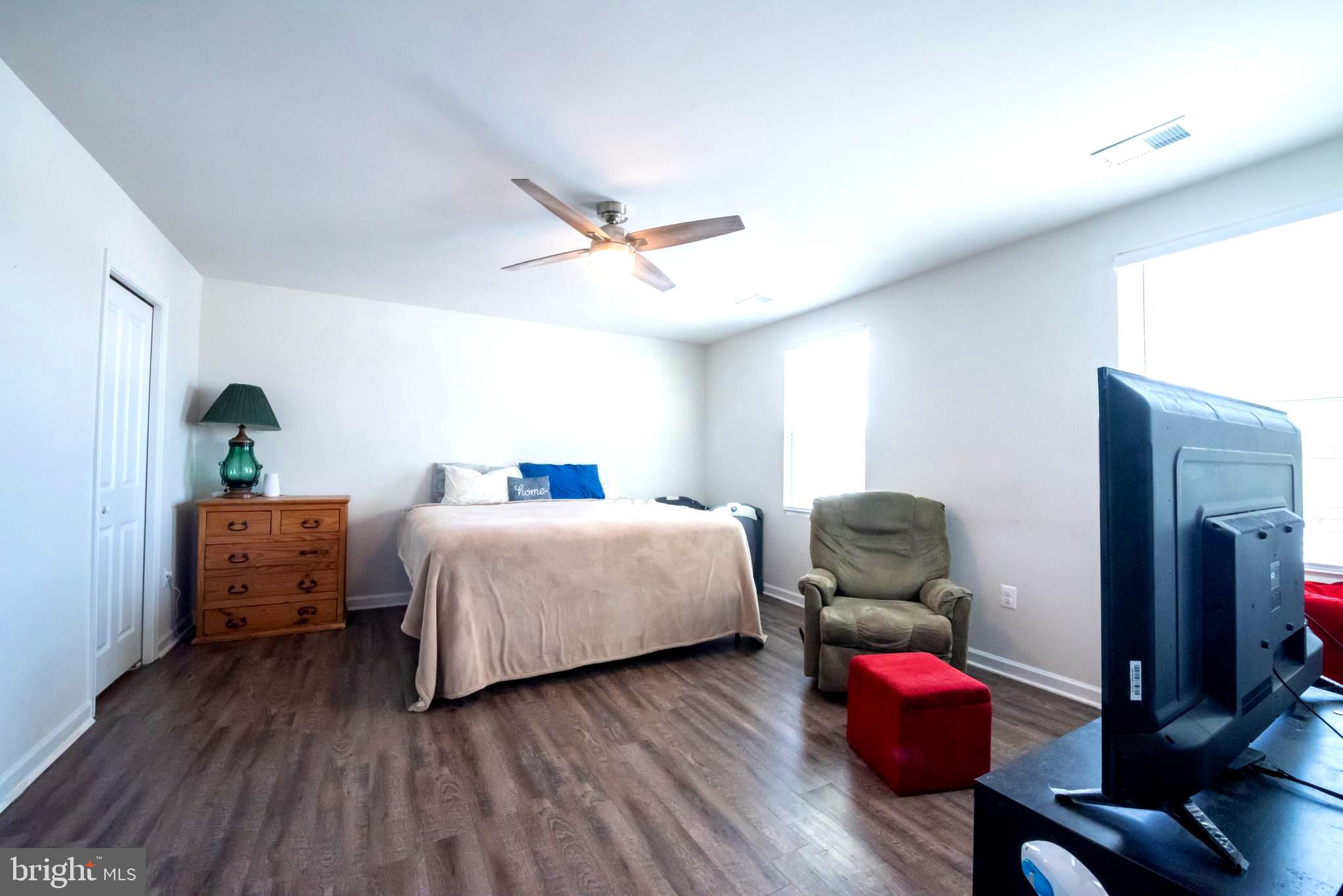 WILDERNESS SHORES - Residential