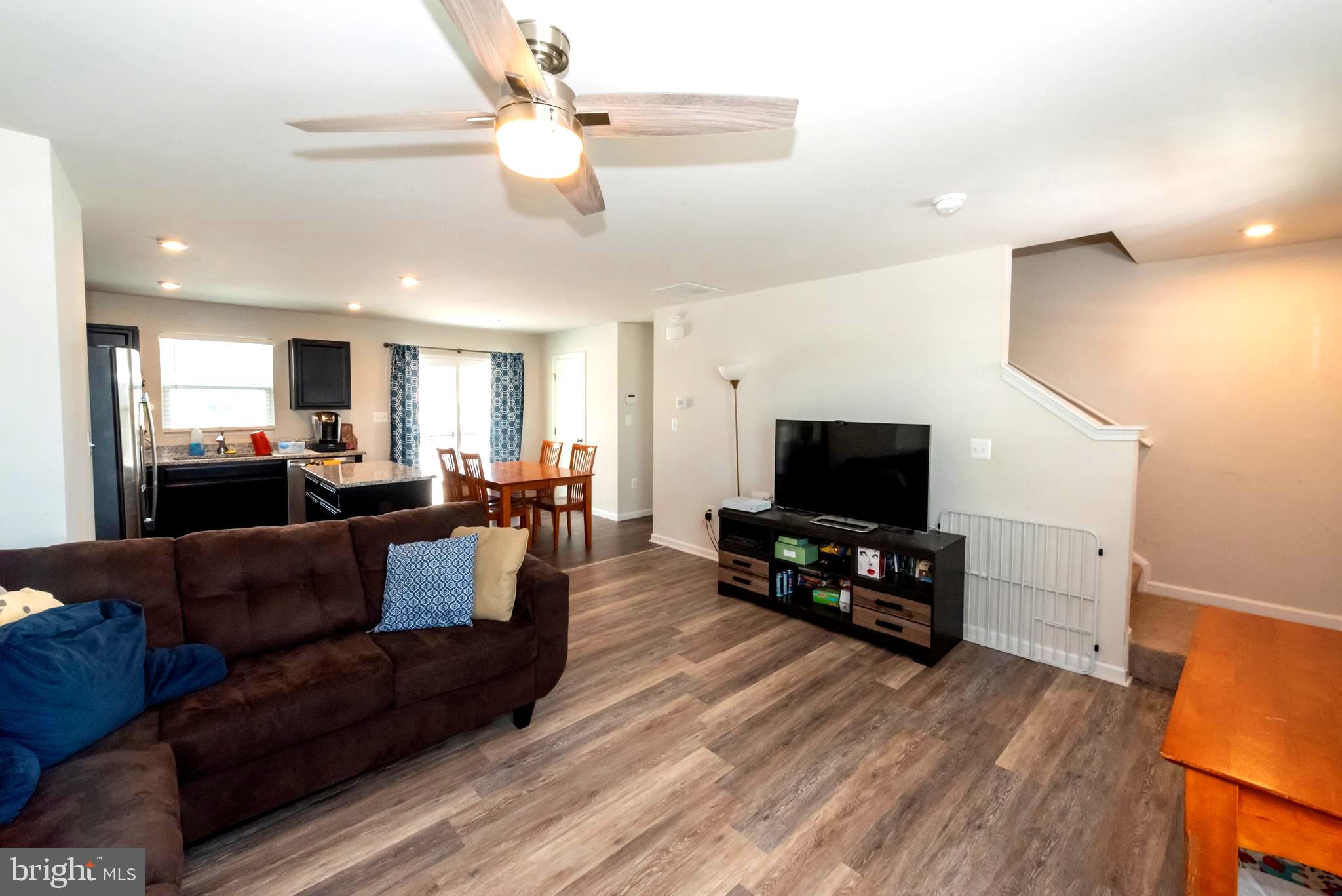 WILDERNESS SHORES - Residential