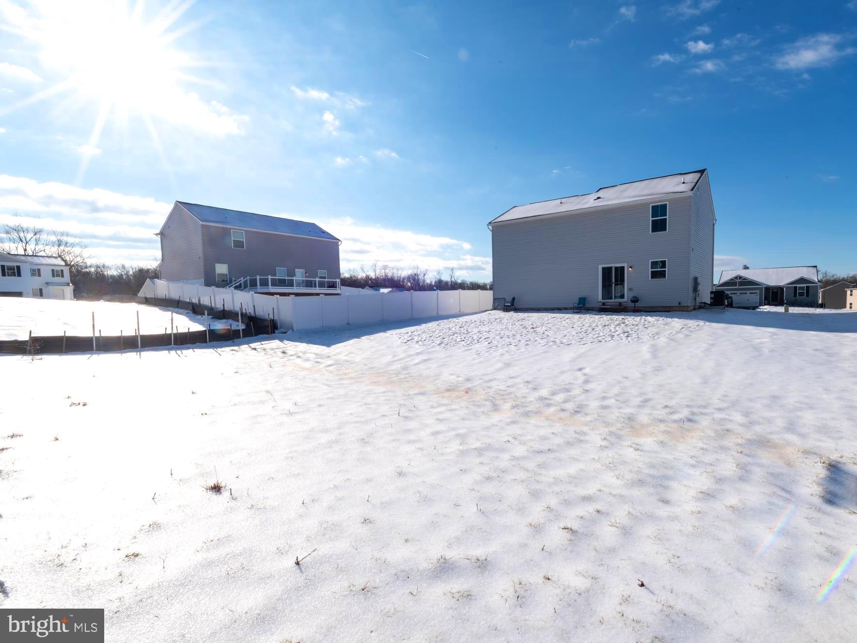 WILDERNESS SHORES - Residential