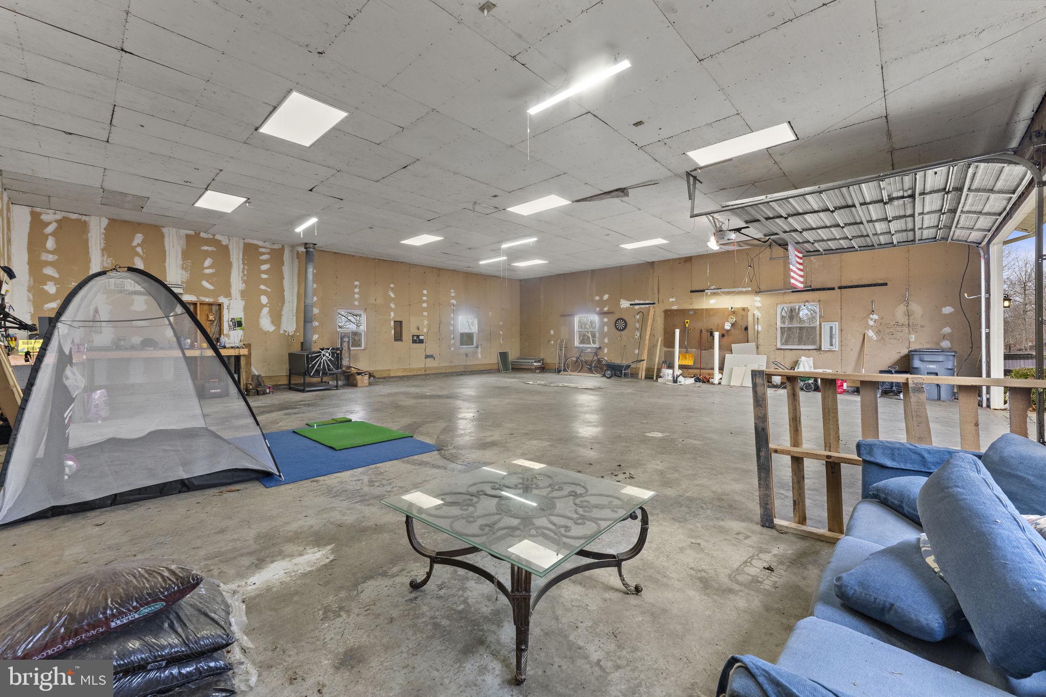 ASPEN HILL FARMS - Residential