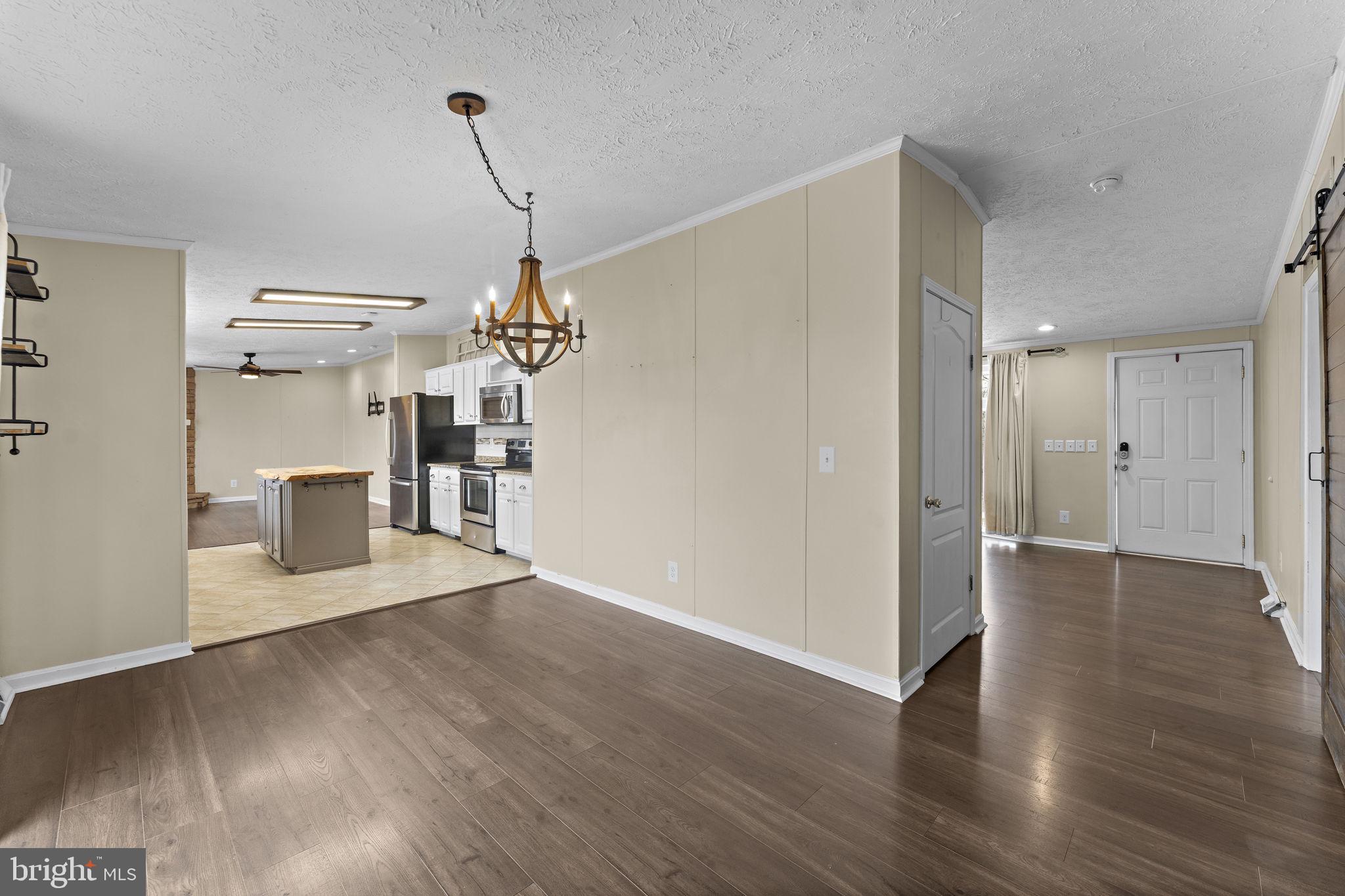 ASPEN HILL FARMS - Residential