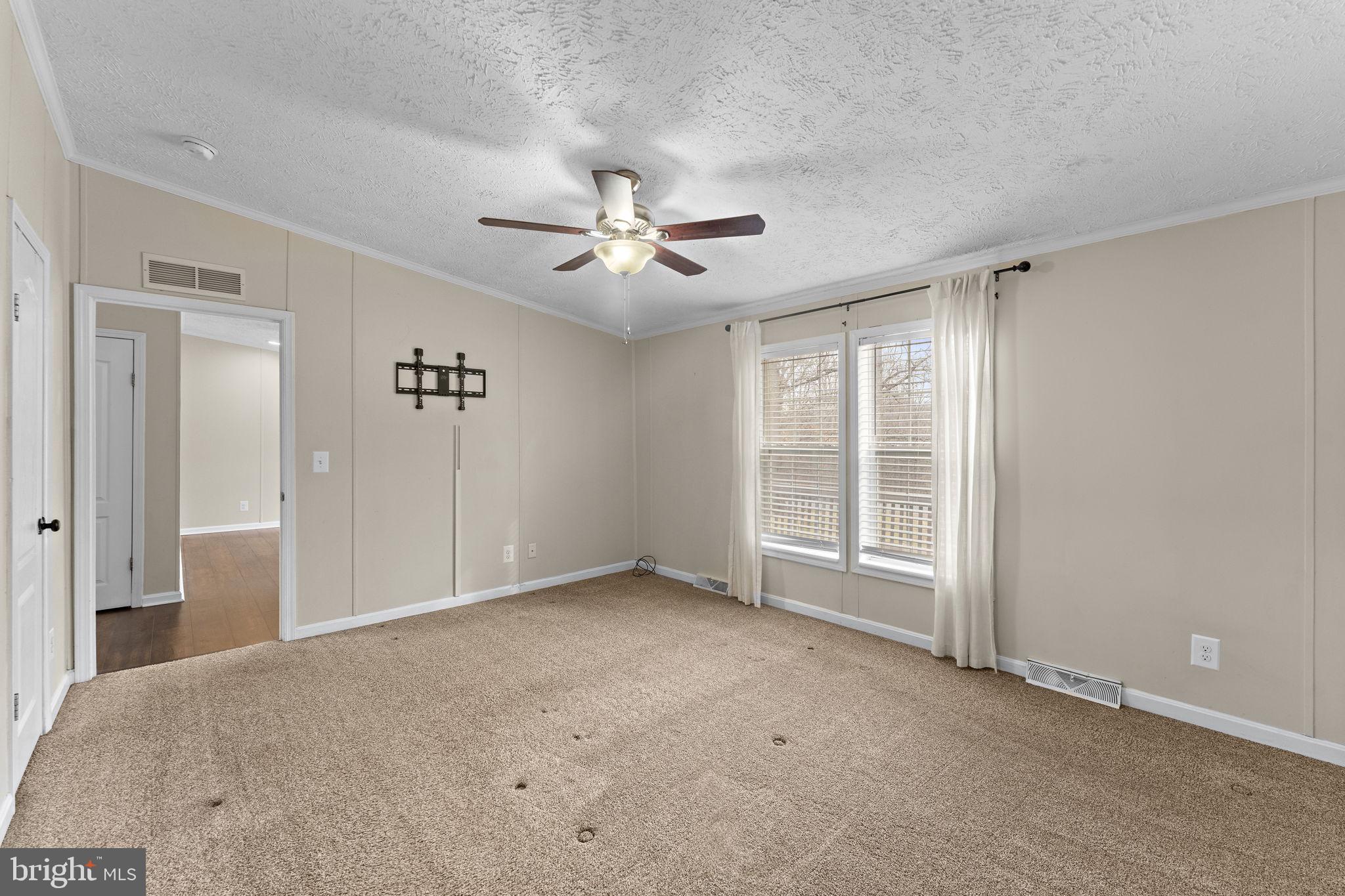 ASPEN HILL FARMS - Residential