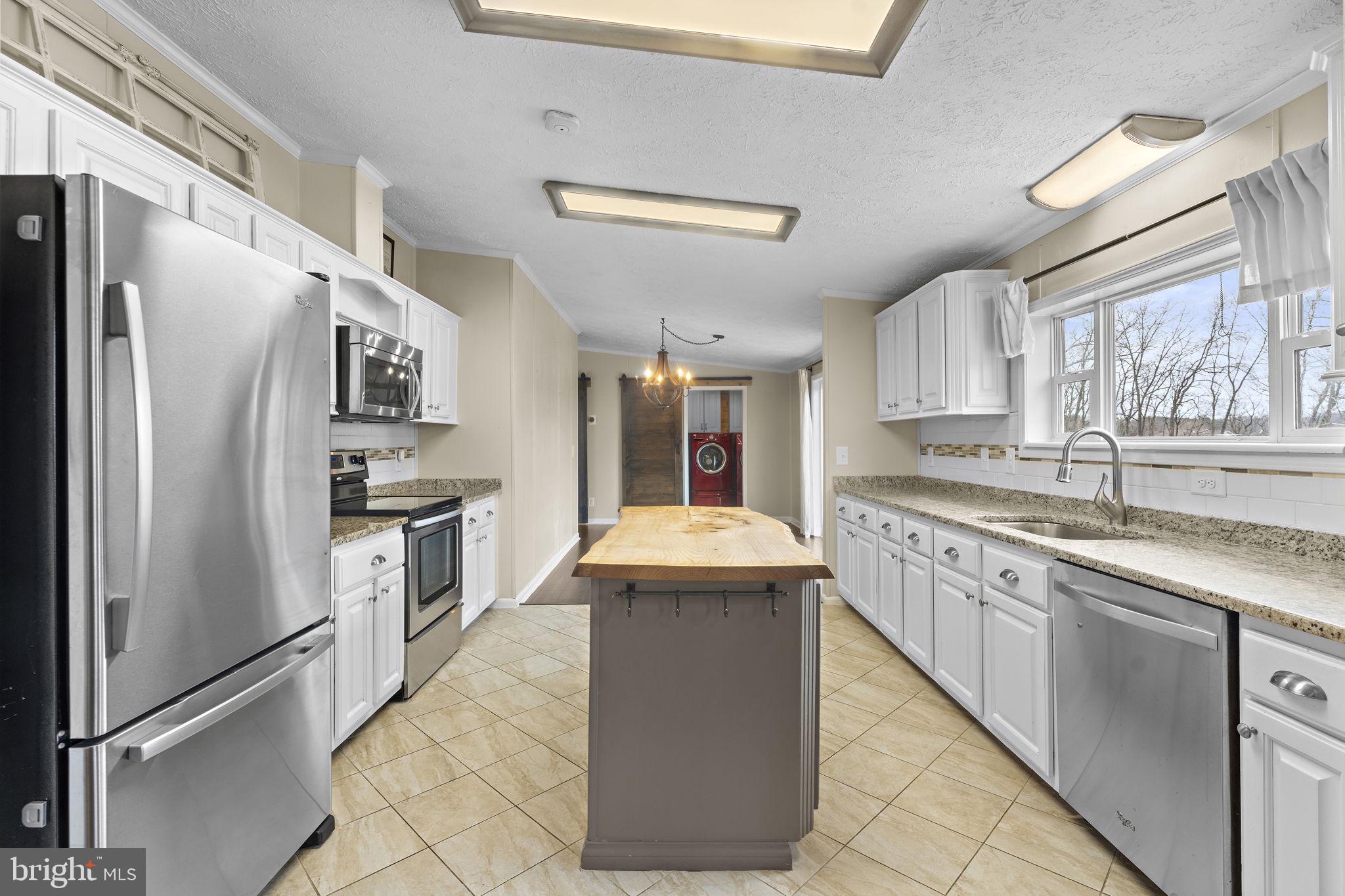 ASPEN HILL FARMS - Residential