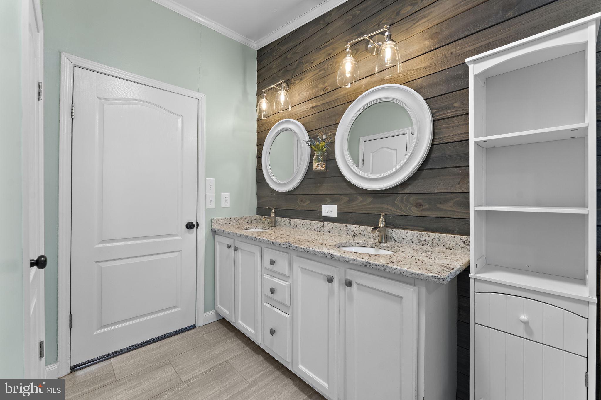 ASPEN HILL FARMS - Residential