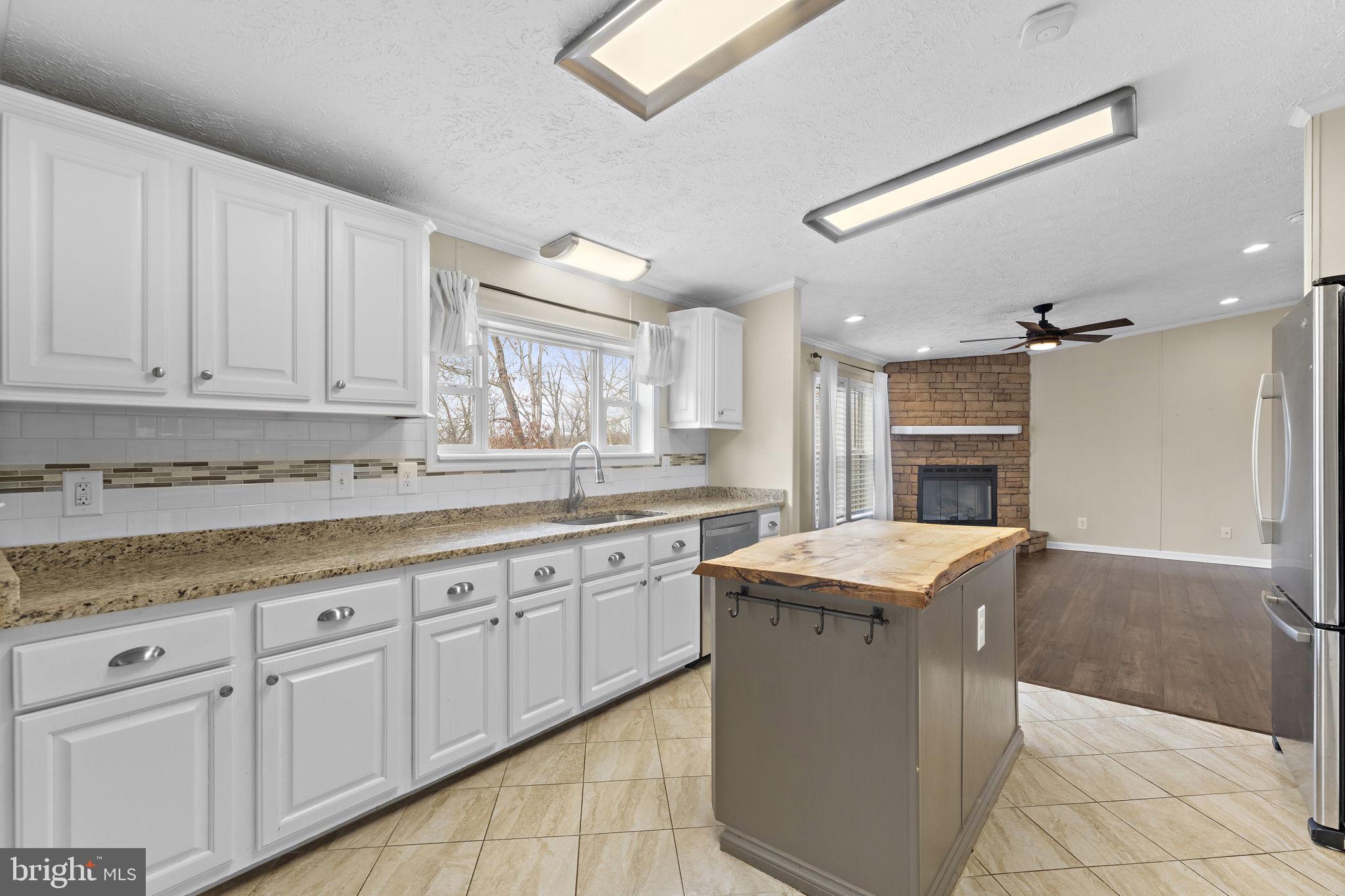 ASPEN HILL FARMS - Residential