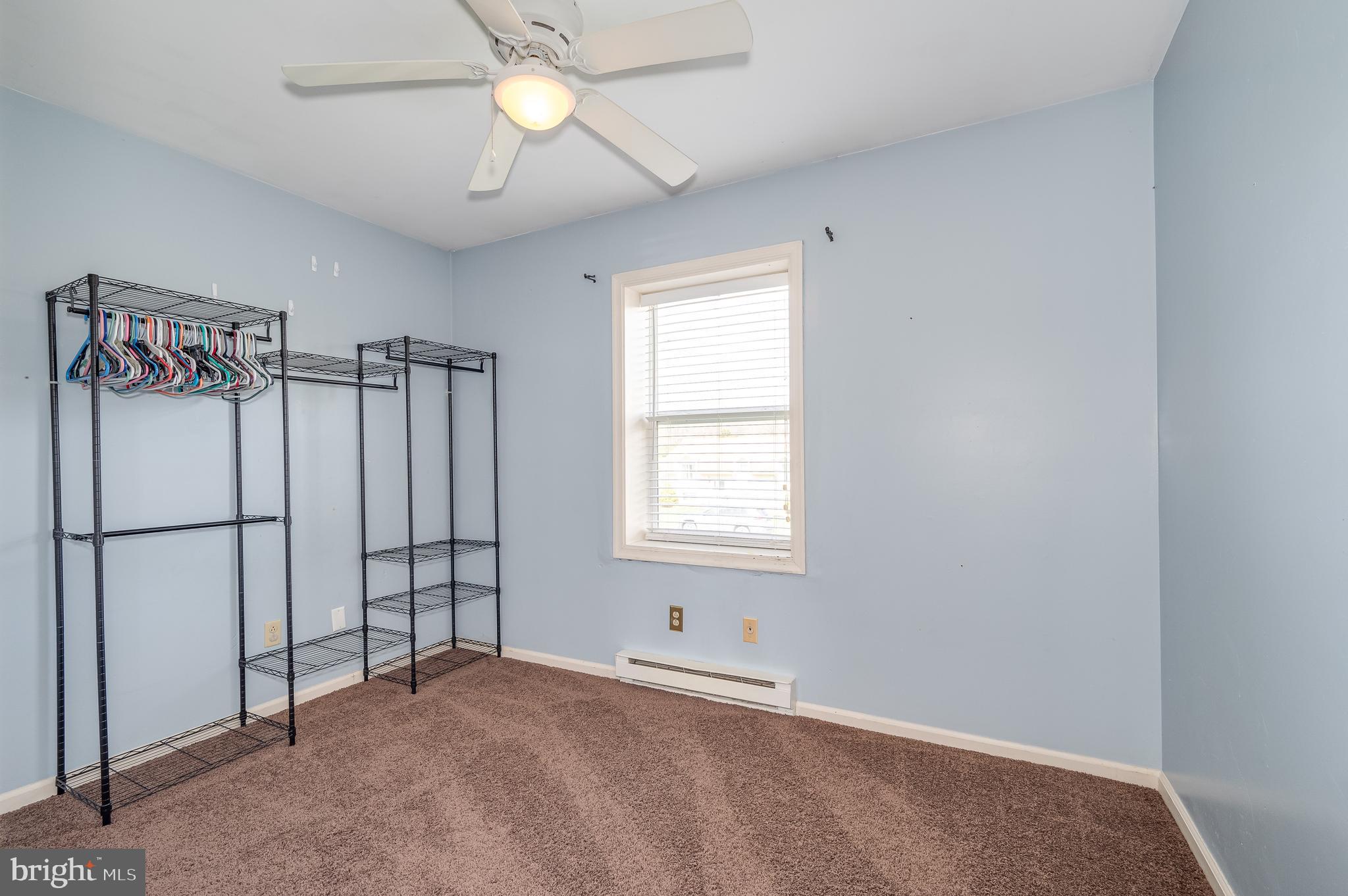 PIKEVIEW ACRES WEST - Residential