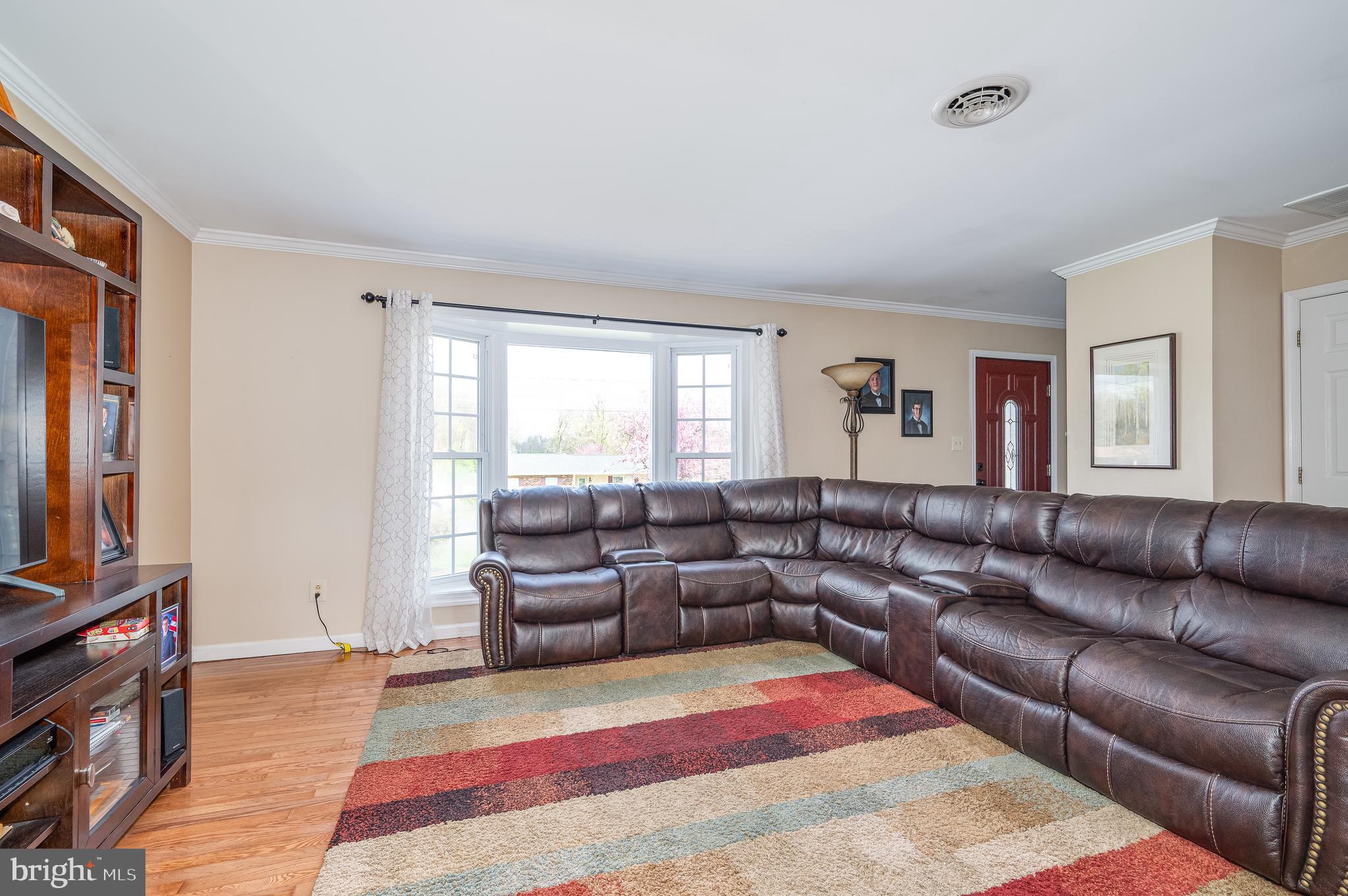 PIKEVIEW ACRES WEST - Residential