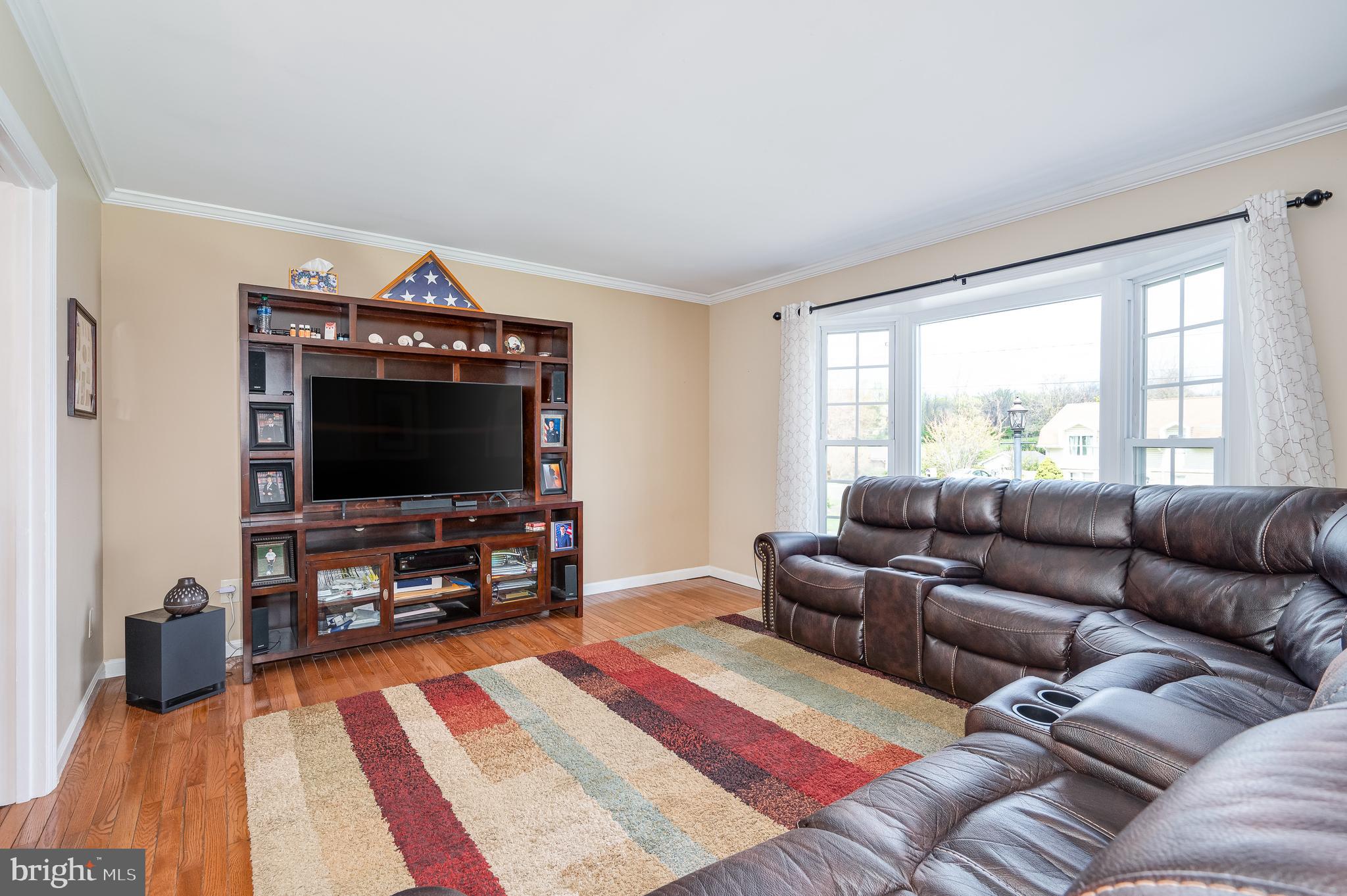 PIKEVIEW ACRES WEST - Residential