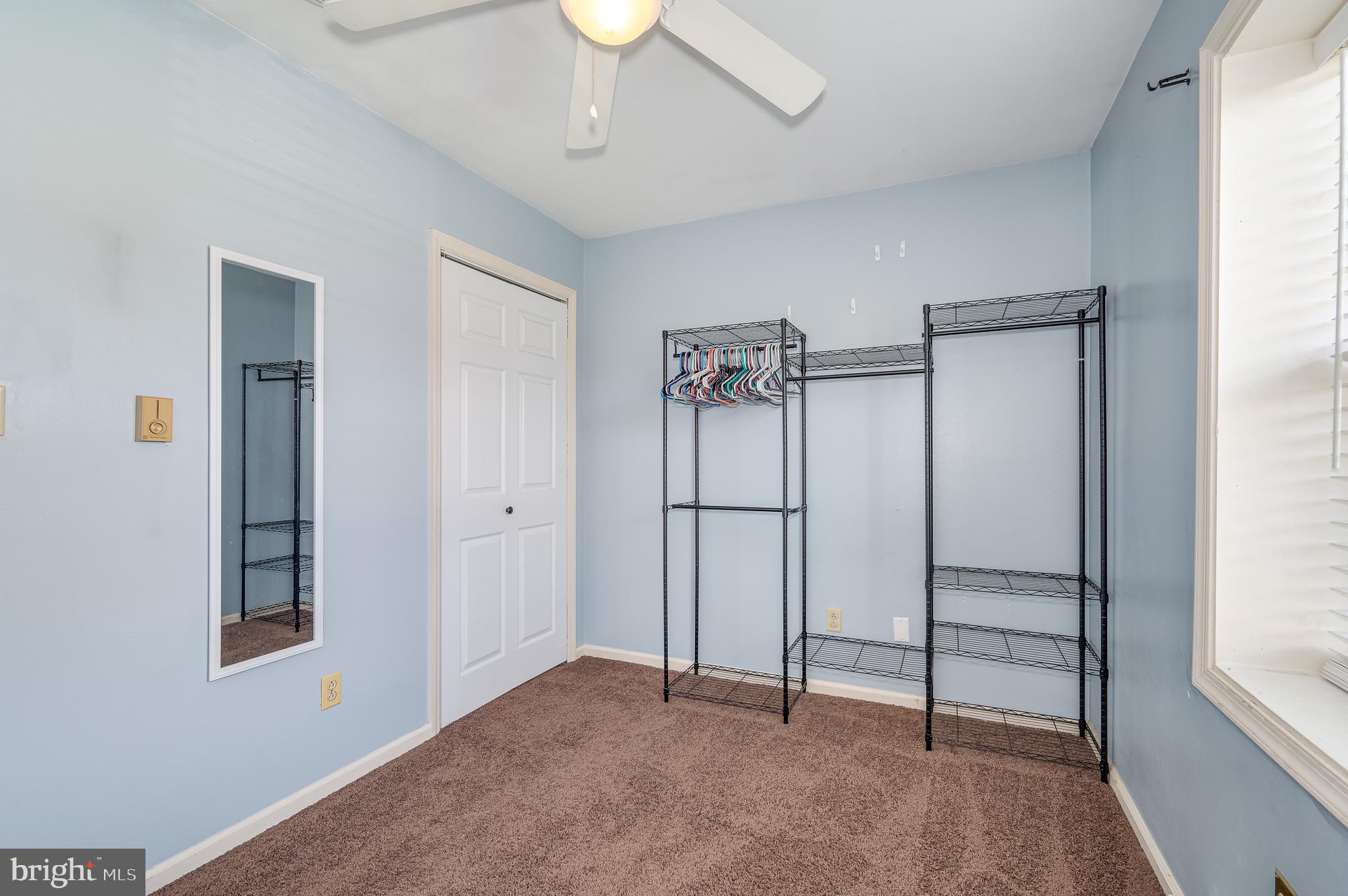 PIKEVIEW ACRES WEST - Residential