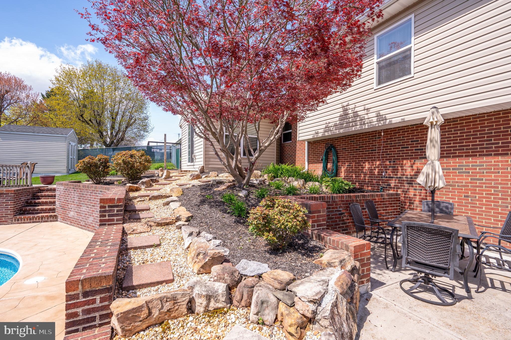 PIKEVIEW ACRES WEST - Residential