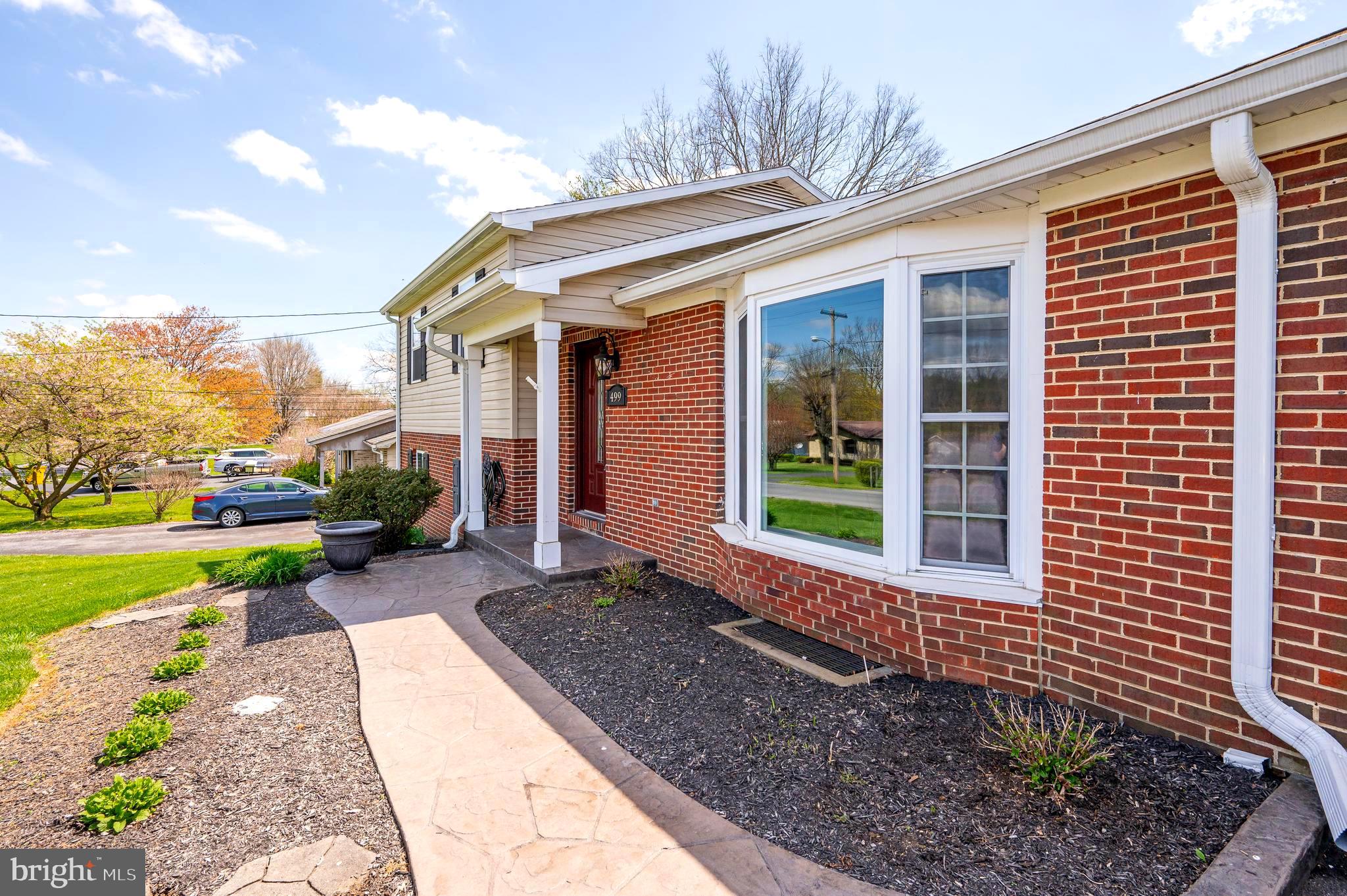 PIKEVIEW ACRES WEST - Residential