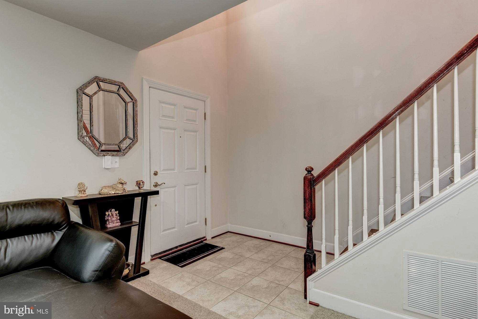 SHIRLINGTON CREST - Residential Lease