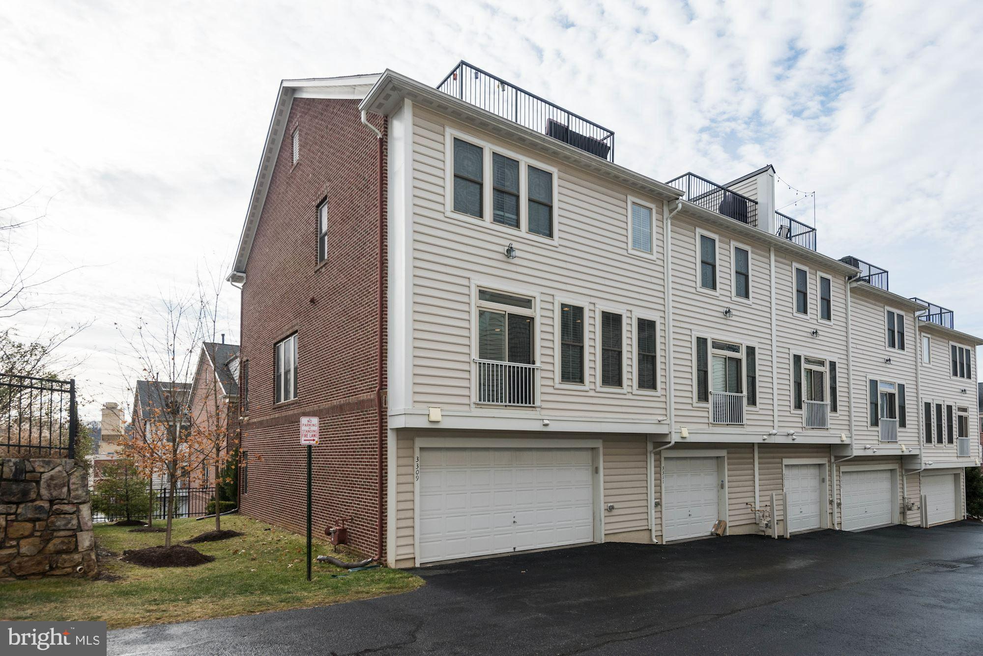 SHIRLINGTON CREST - Residential Lease