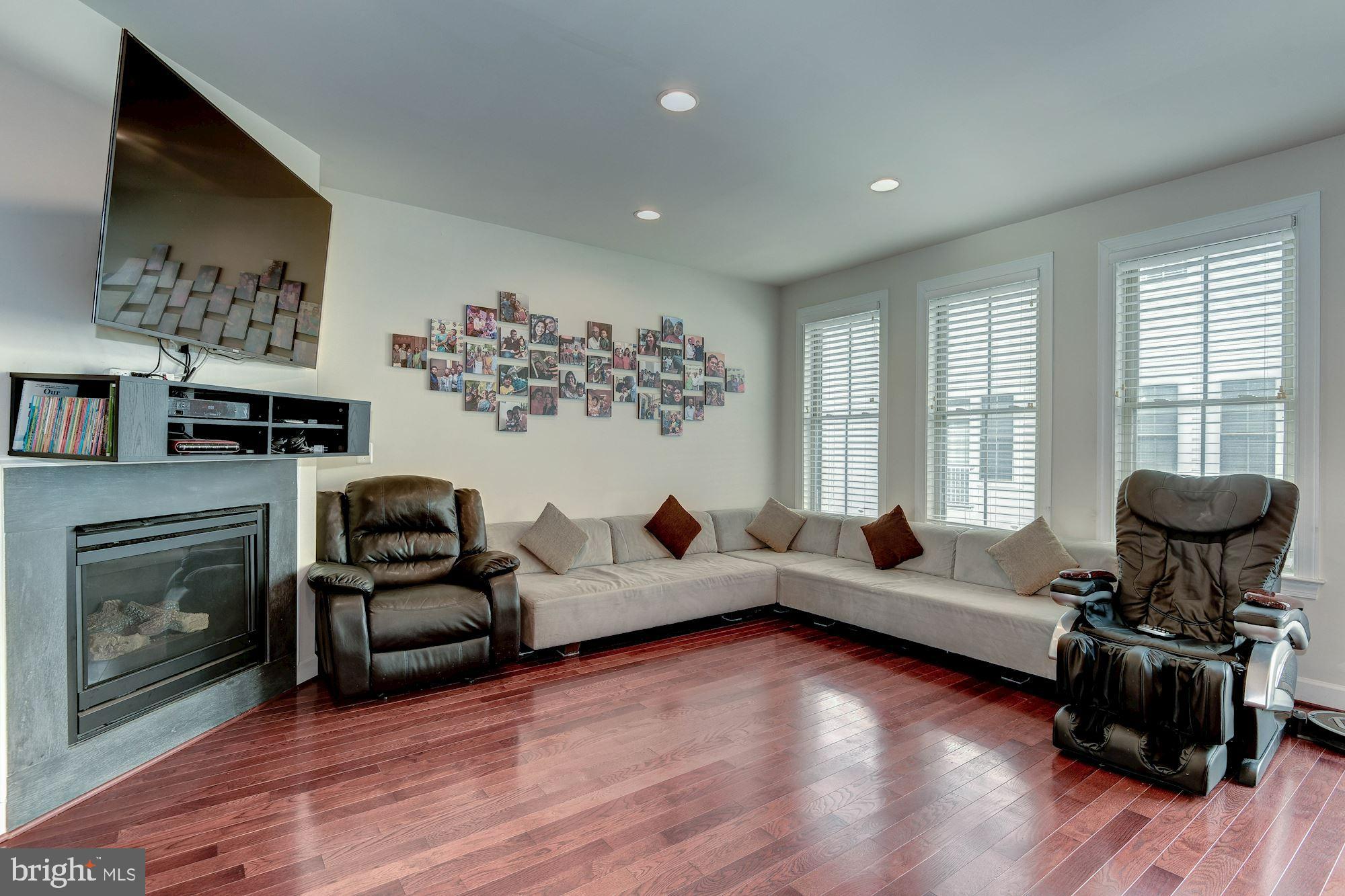 SHIRLINGTON CREST - Residential Lease