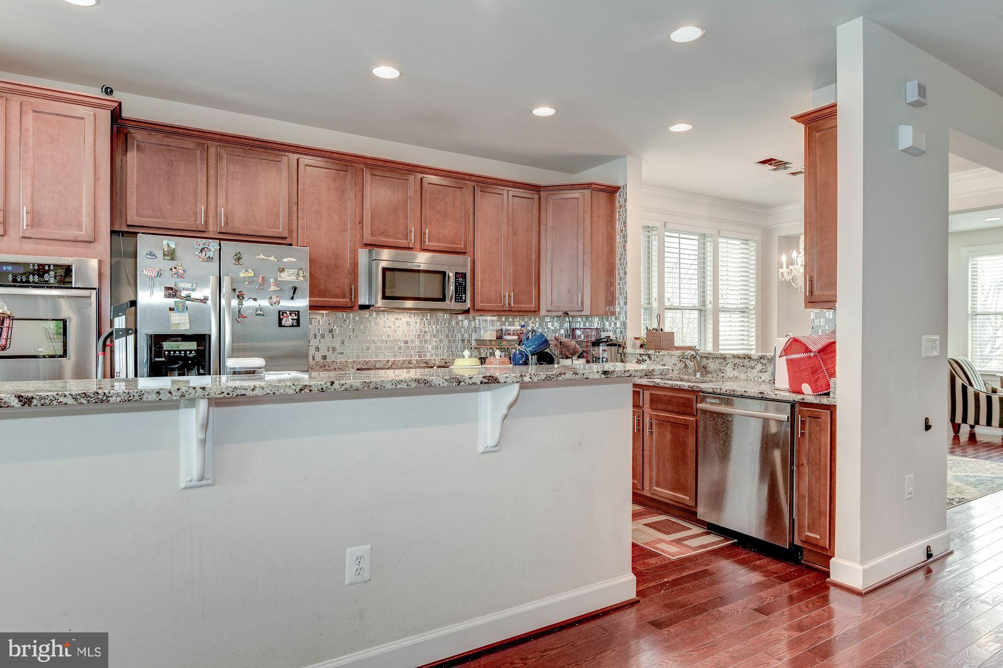 SHIRLINGTON CREST - Residential Lease