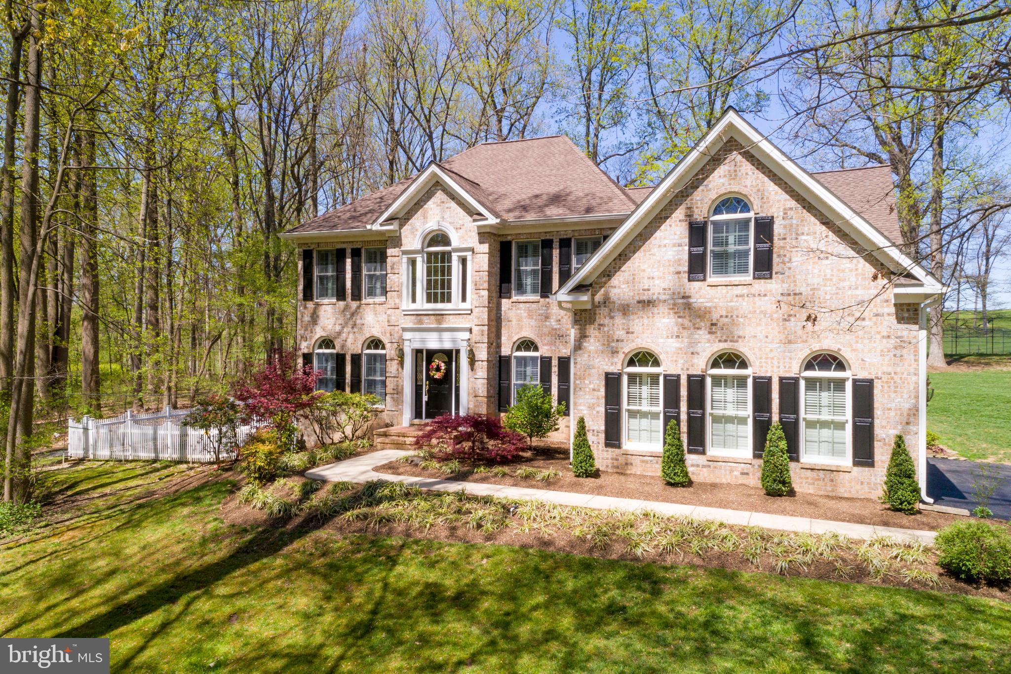 WOODMONT - Residential