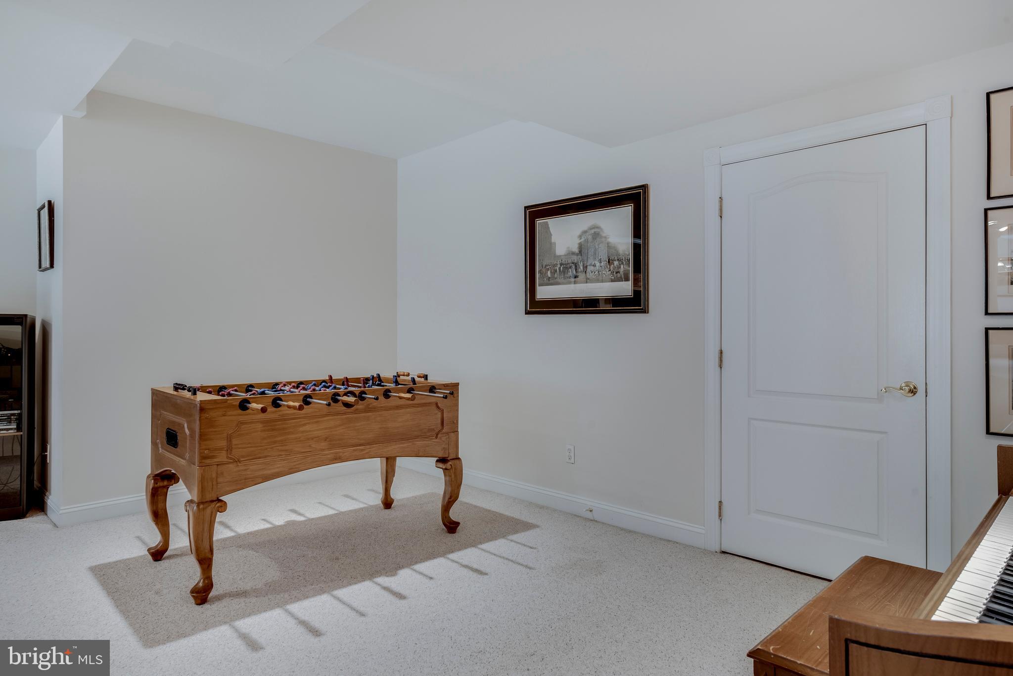 WOODMONT - Residential