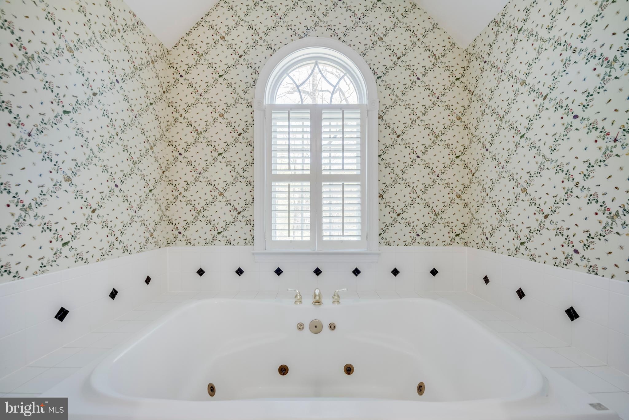 WOODMONT - Residential