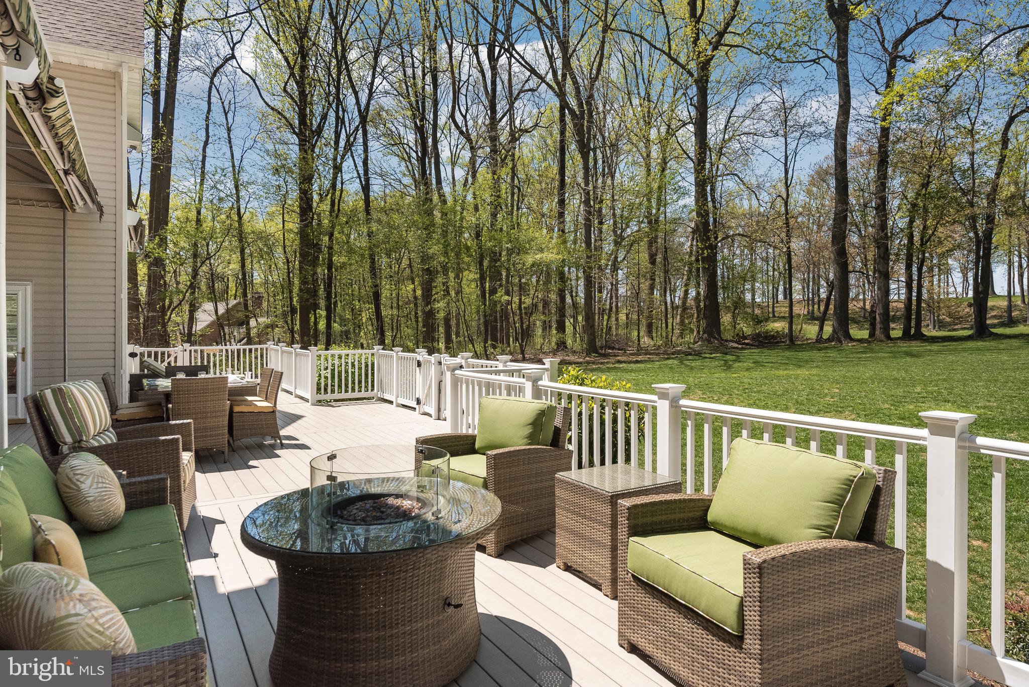 WOODMONT - Residential