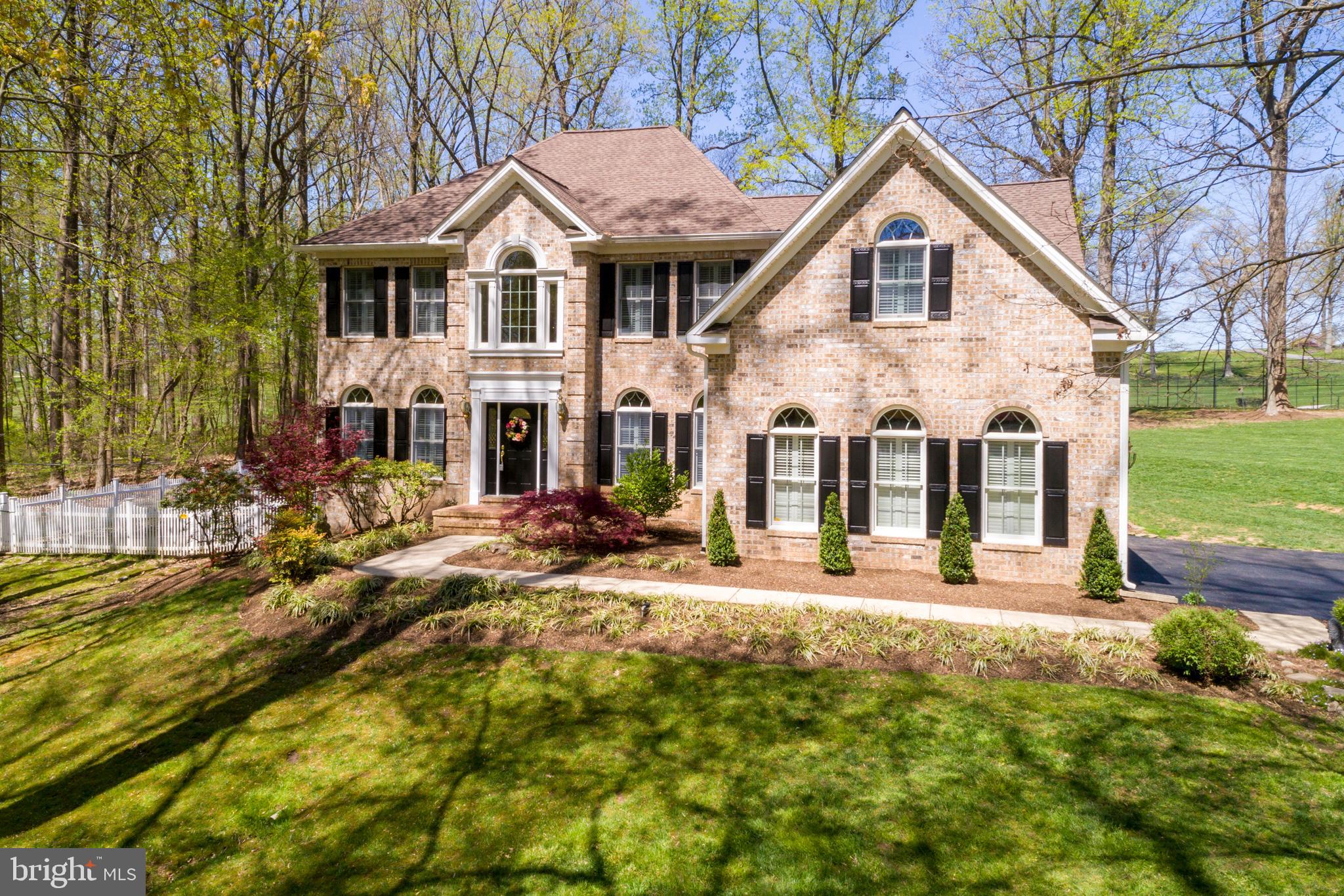 WOODMONT - Residential