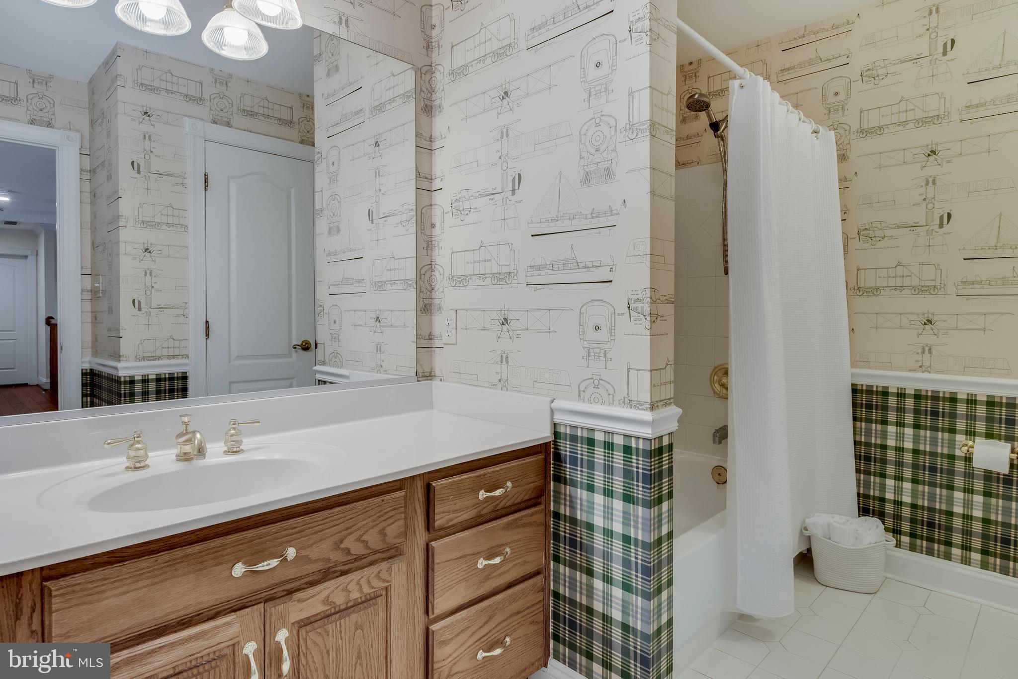 WOODMONT - Residential