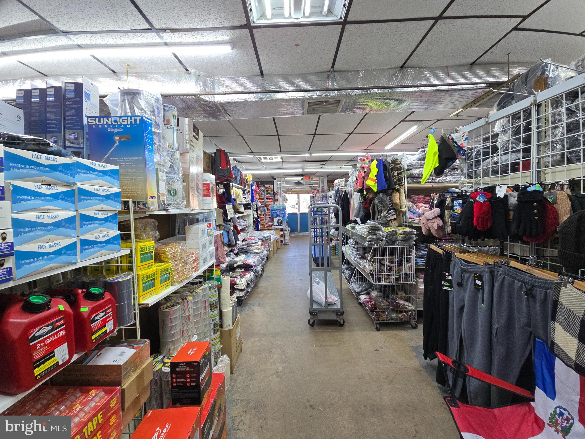 GOOD FOR INVESTMENT OPPERTUNITY, 6972 SQF FOR THE BUSINESS , the tenat pays $7,000.00 per month NNN rent, tenant has still 12 years lease , The landlord has NO responsiblity , When the tenat took over the wholesale business including inventory several years ago , the tenant even made an agreement of sale contract with deposit but the tenant made a decision to buy another business . the tenant paid a lots of money for just business, Ther is a loading dock and parking lot for 4 cars in the fron of building and also around 4000 sqf lot behind property, the building consist of store and stock room,