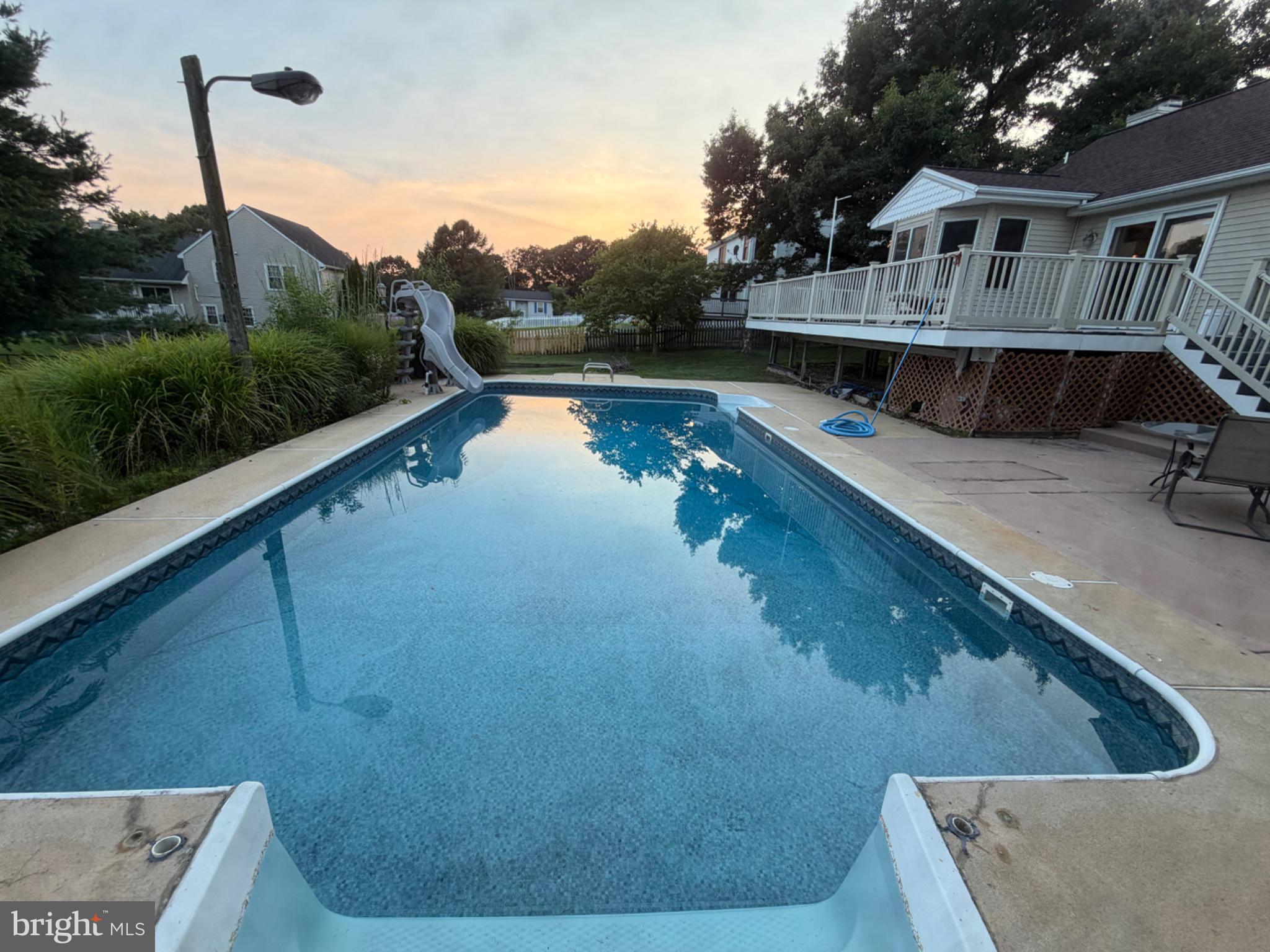 33 BROOK HOLLOW AVENUE