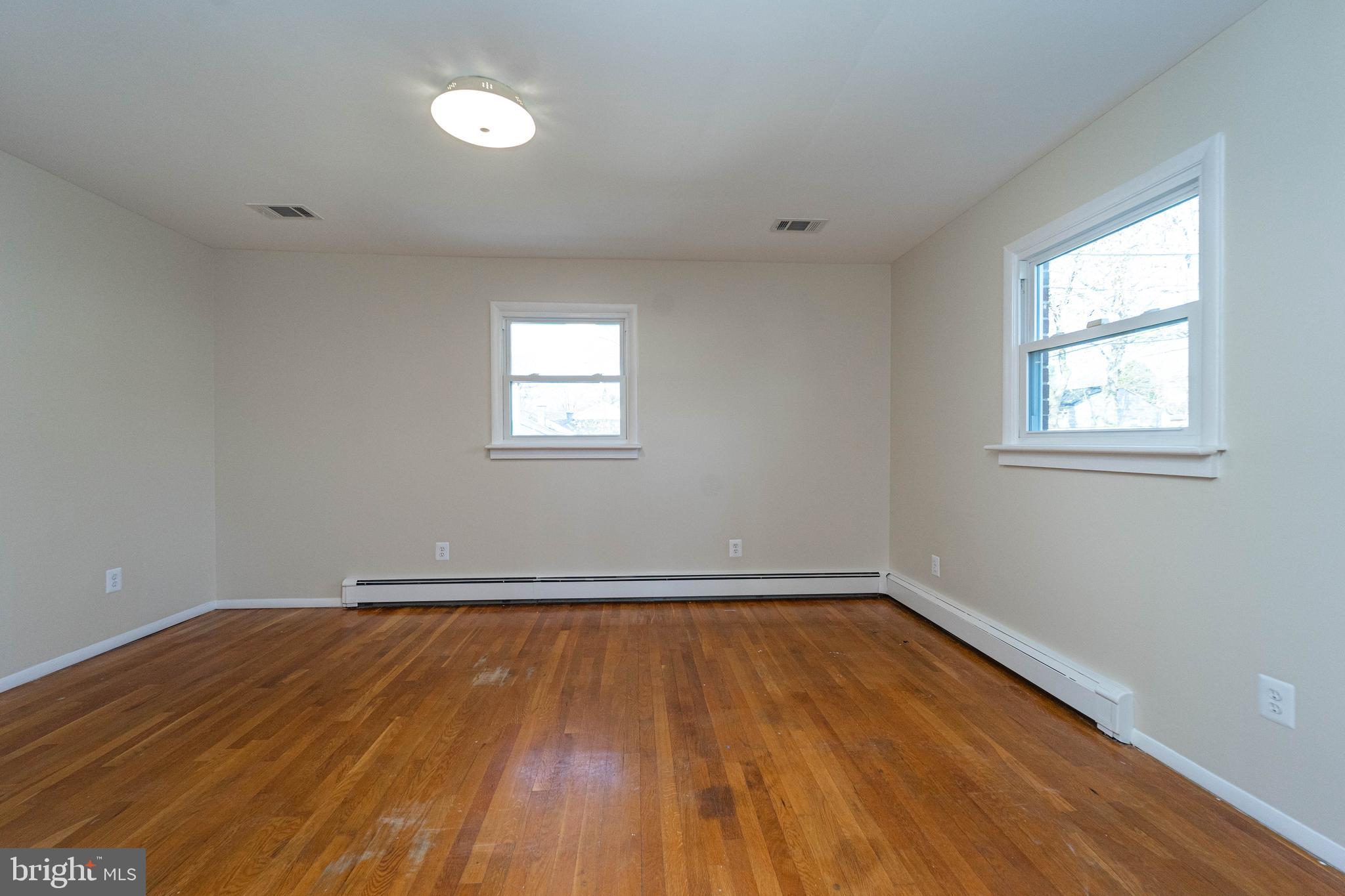 FAIRLAWN - Residential