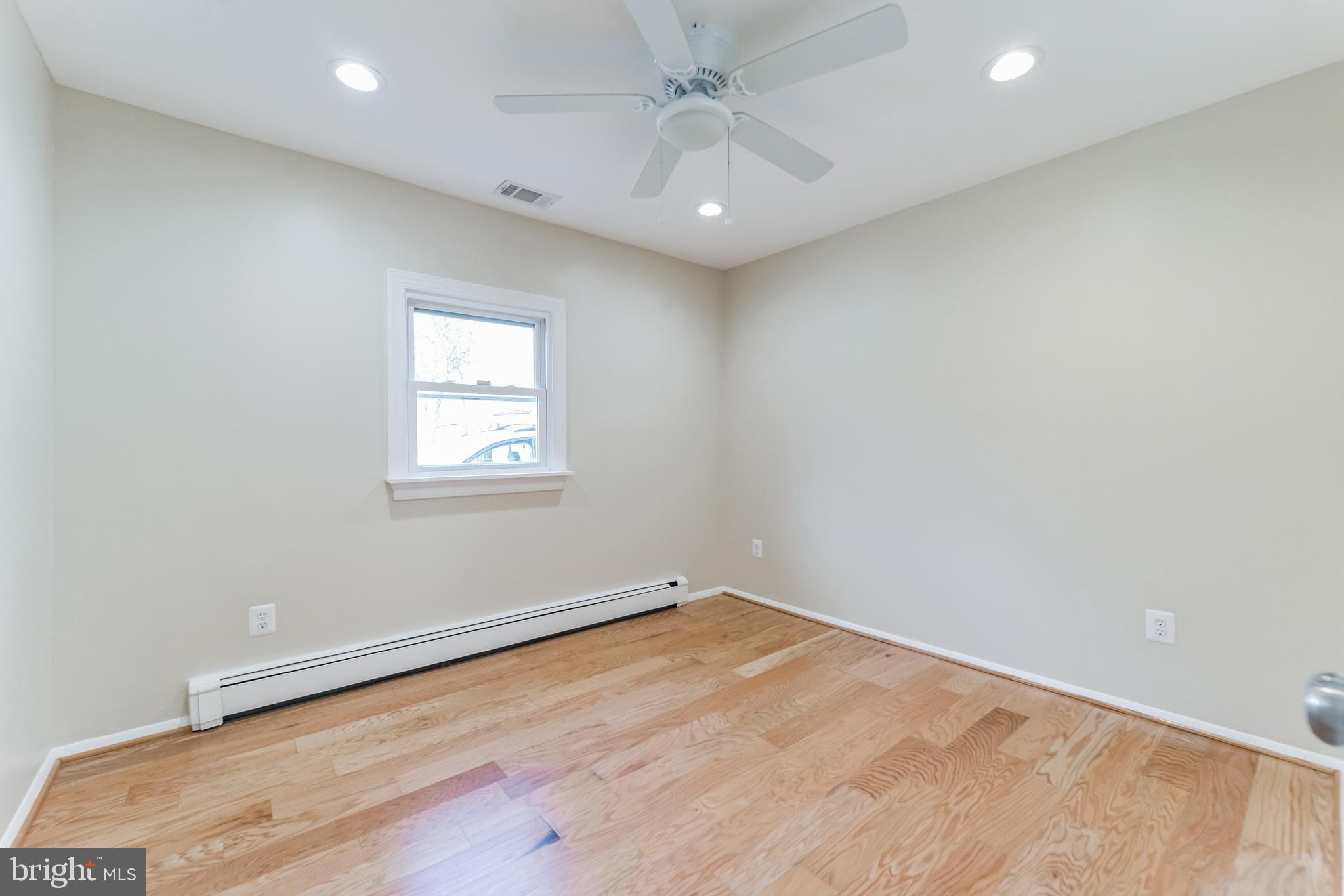 FAIRLAWN - Residential