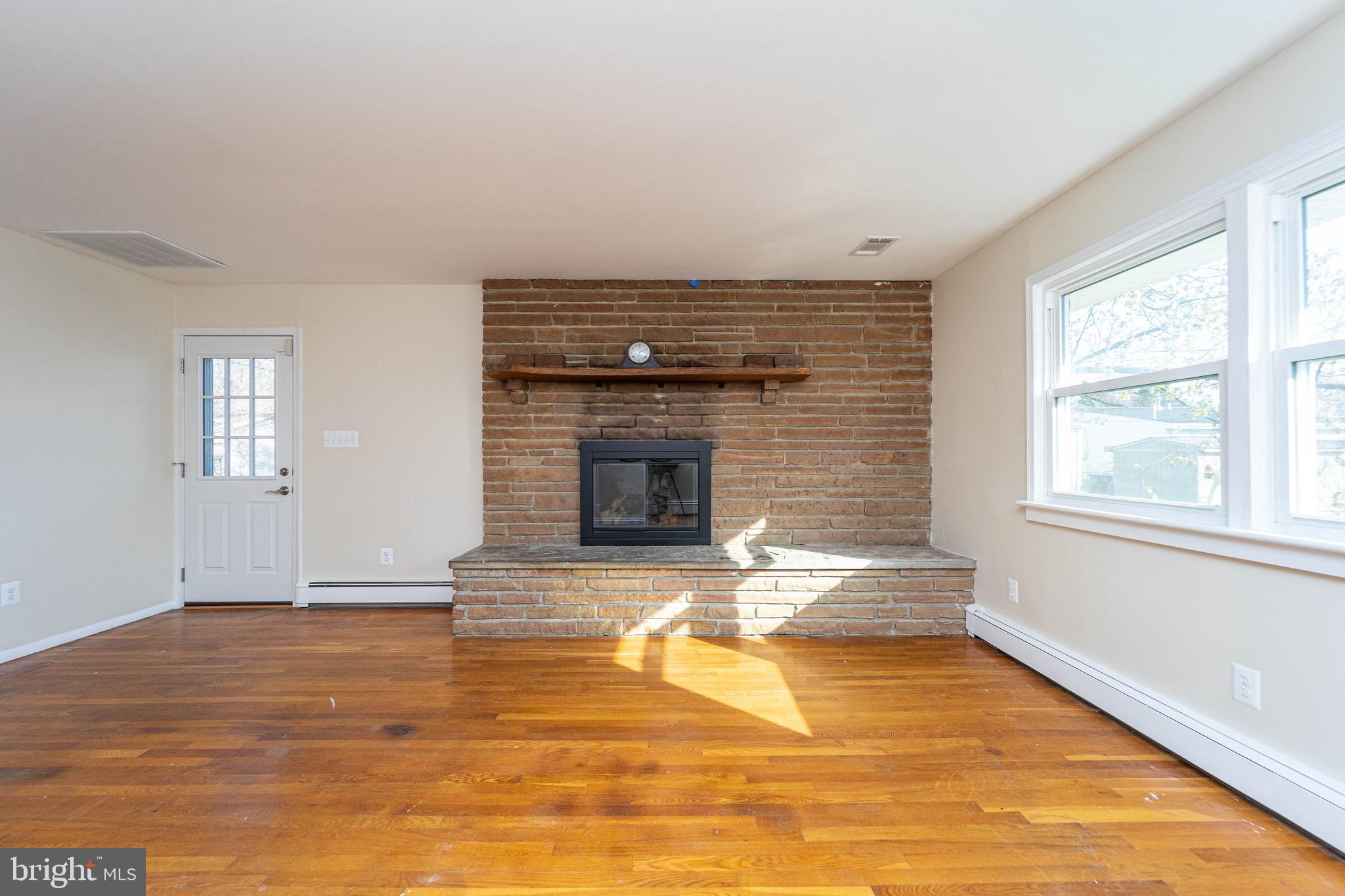 FAIRLAWN - Residential