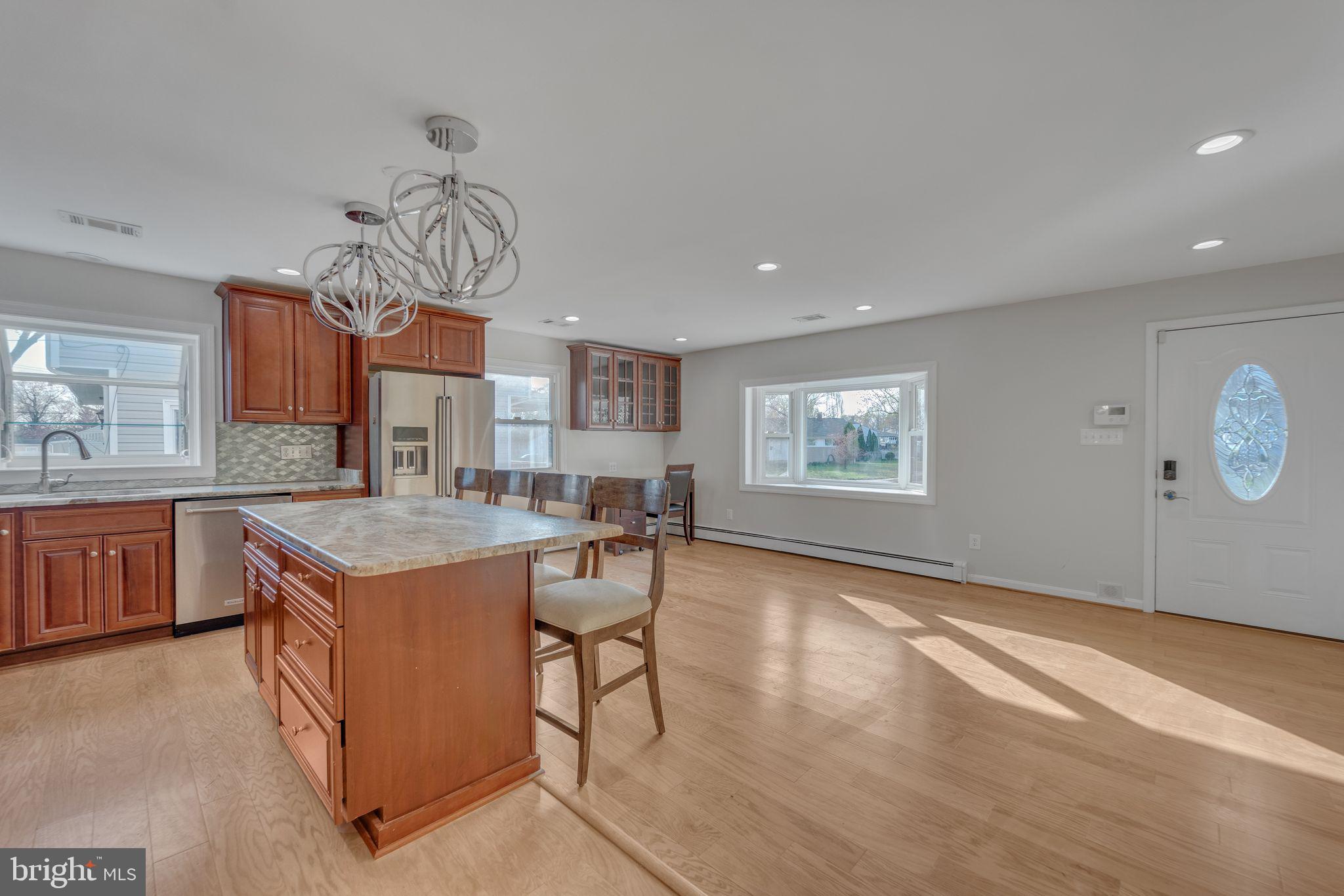 FAIRLAWN - Residential