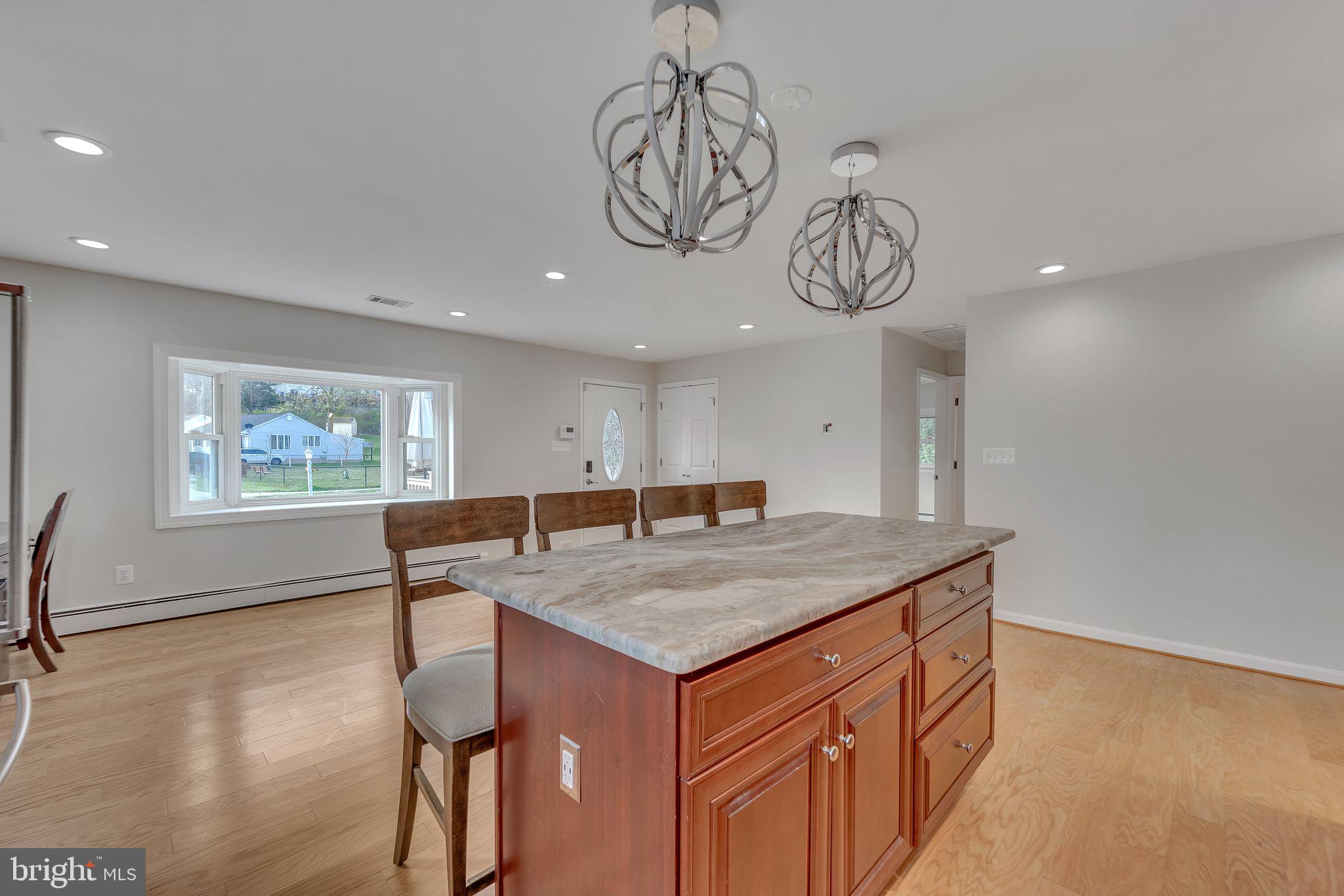 FAIRLAWN - Residential