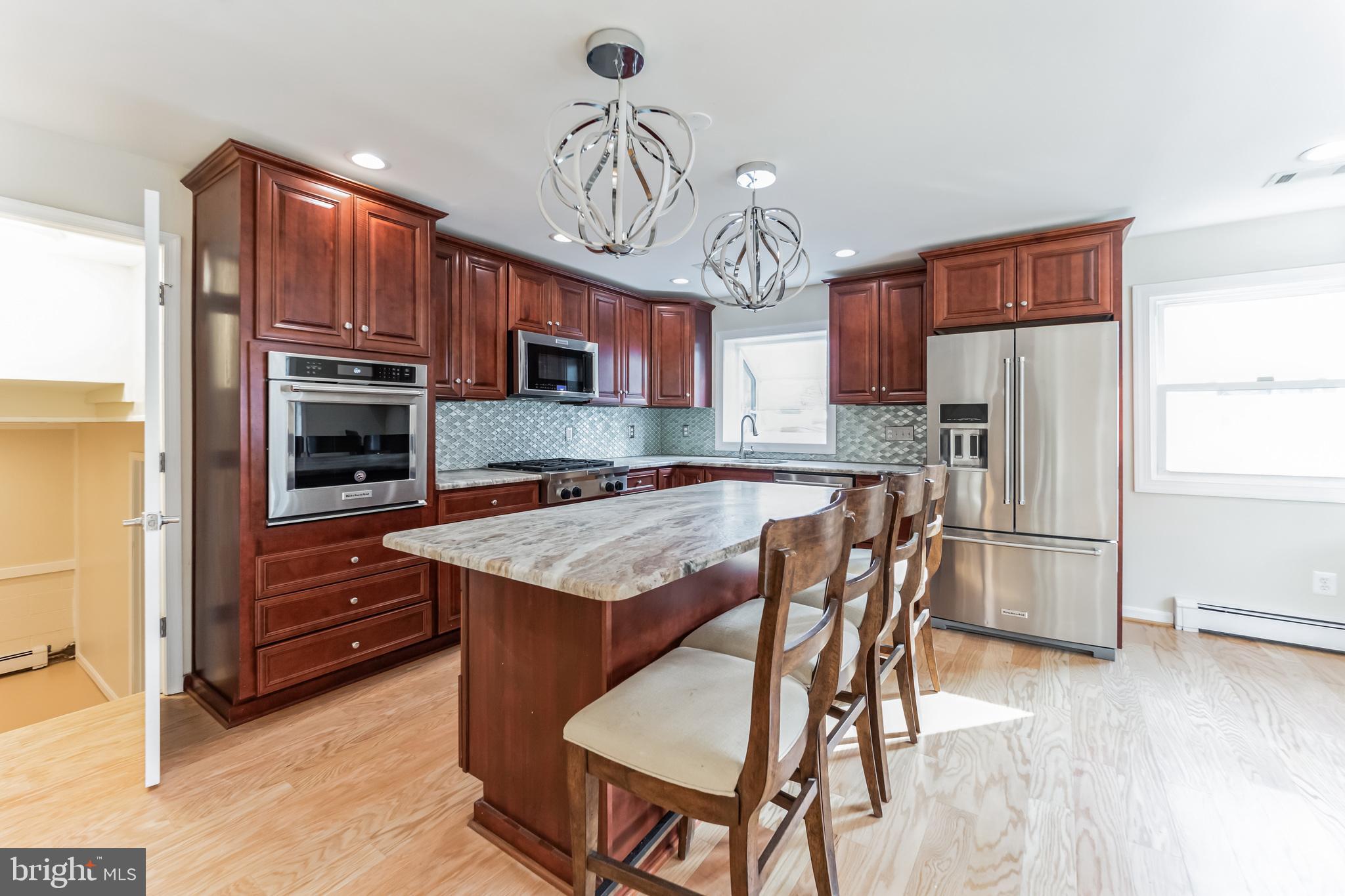 FAIRLAWN - Residential