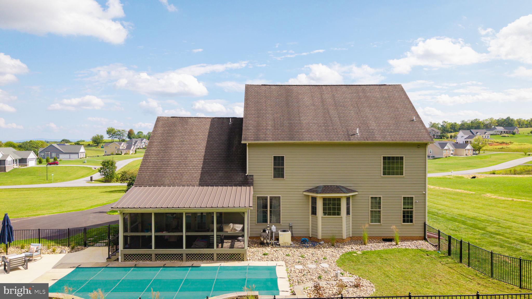 BROOKSIDE - Residential