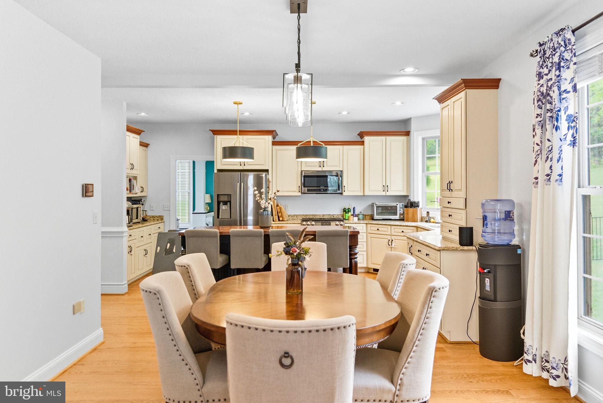 BROOKSIDE - Residential