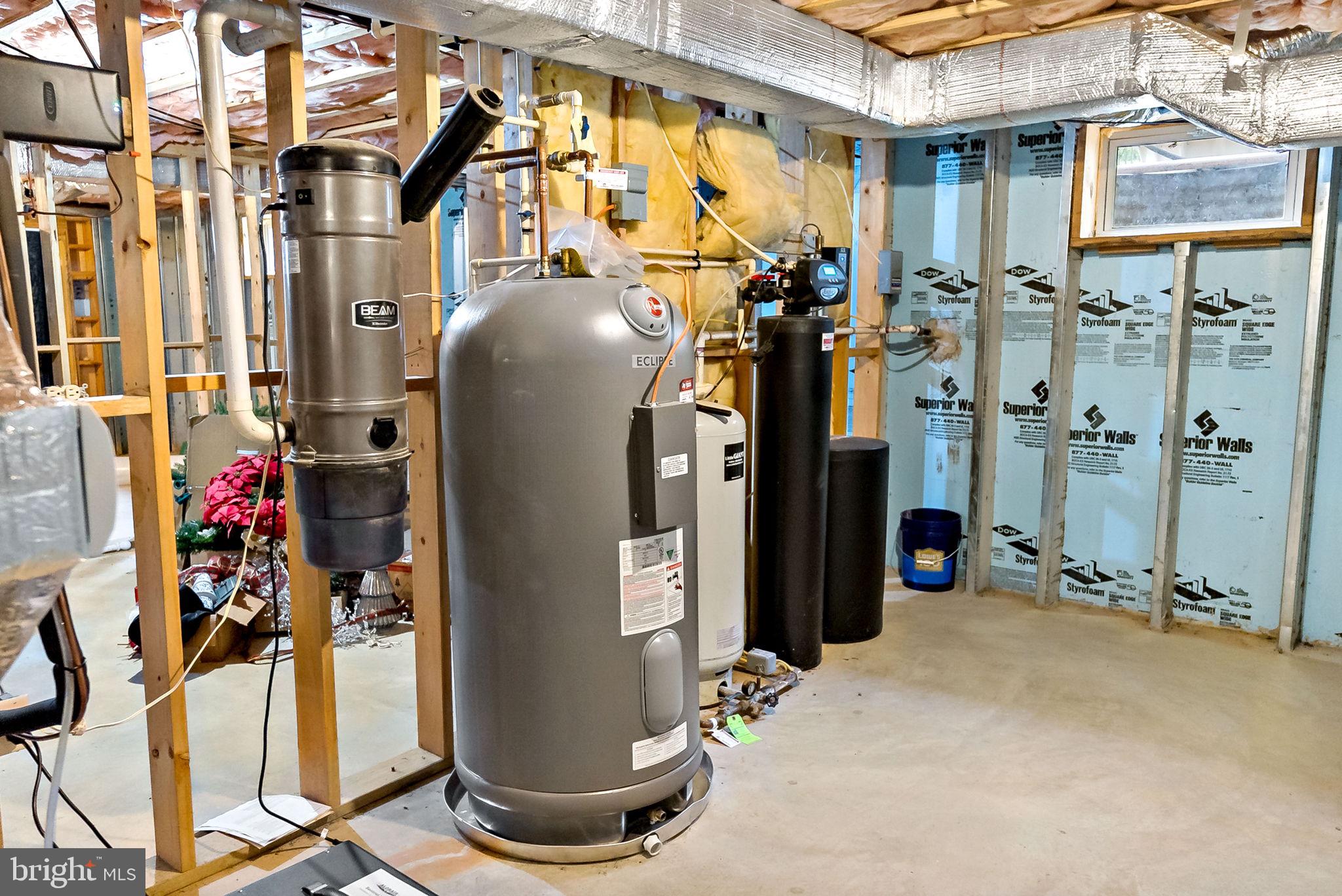 BROOKSIDE - Residential