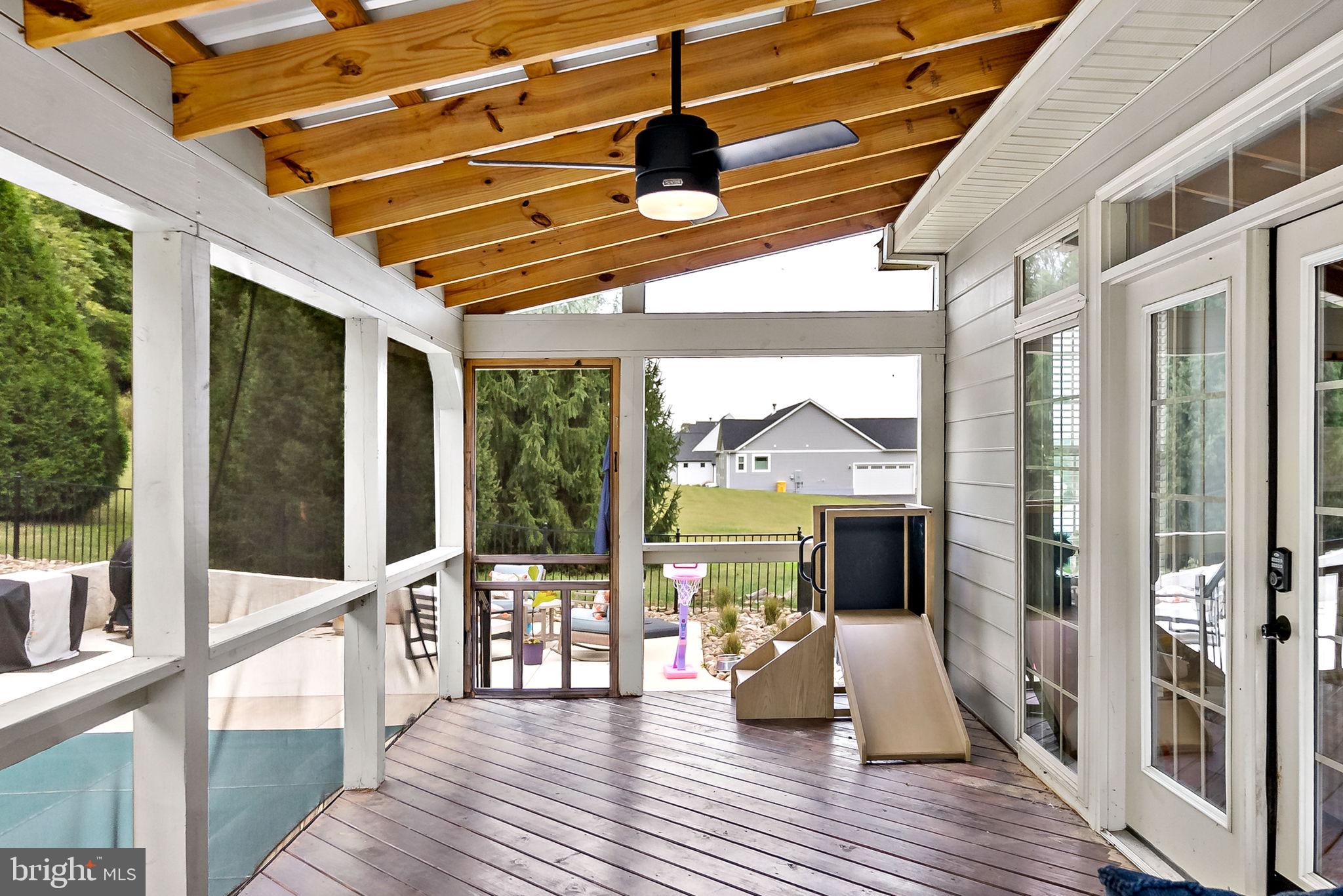 BROOKSIDE - Residential