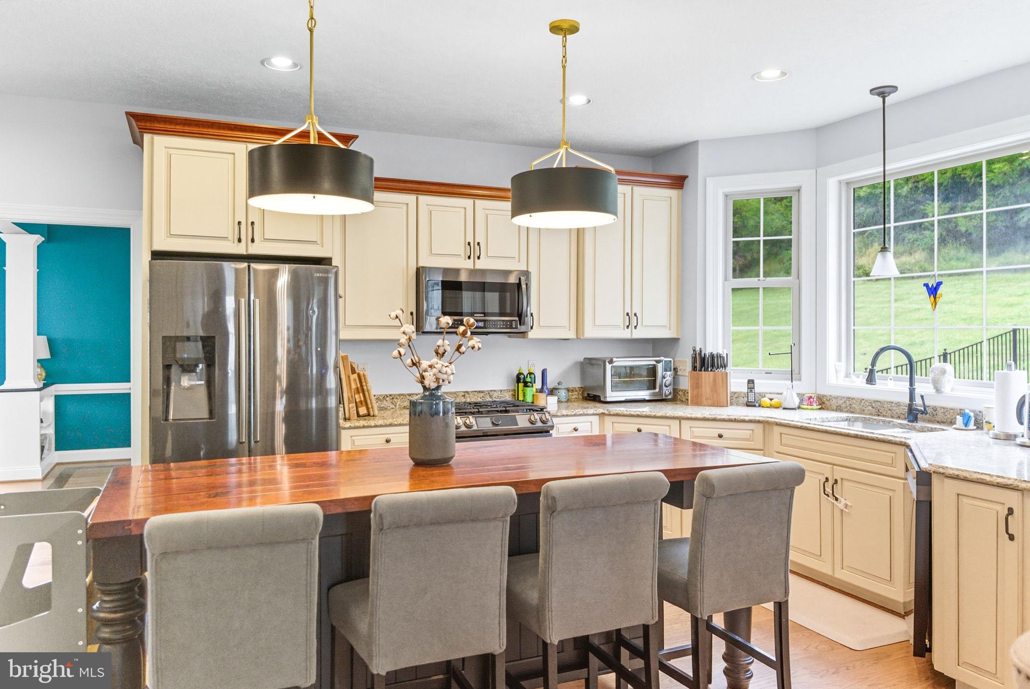 BROOKSIDE - Residential