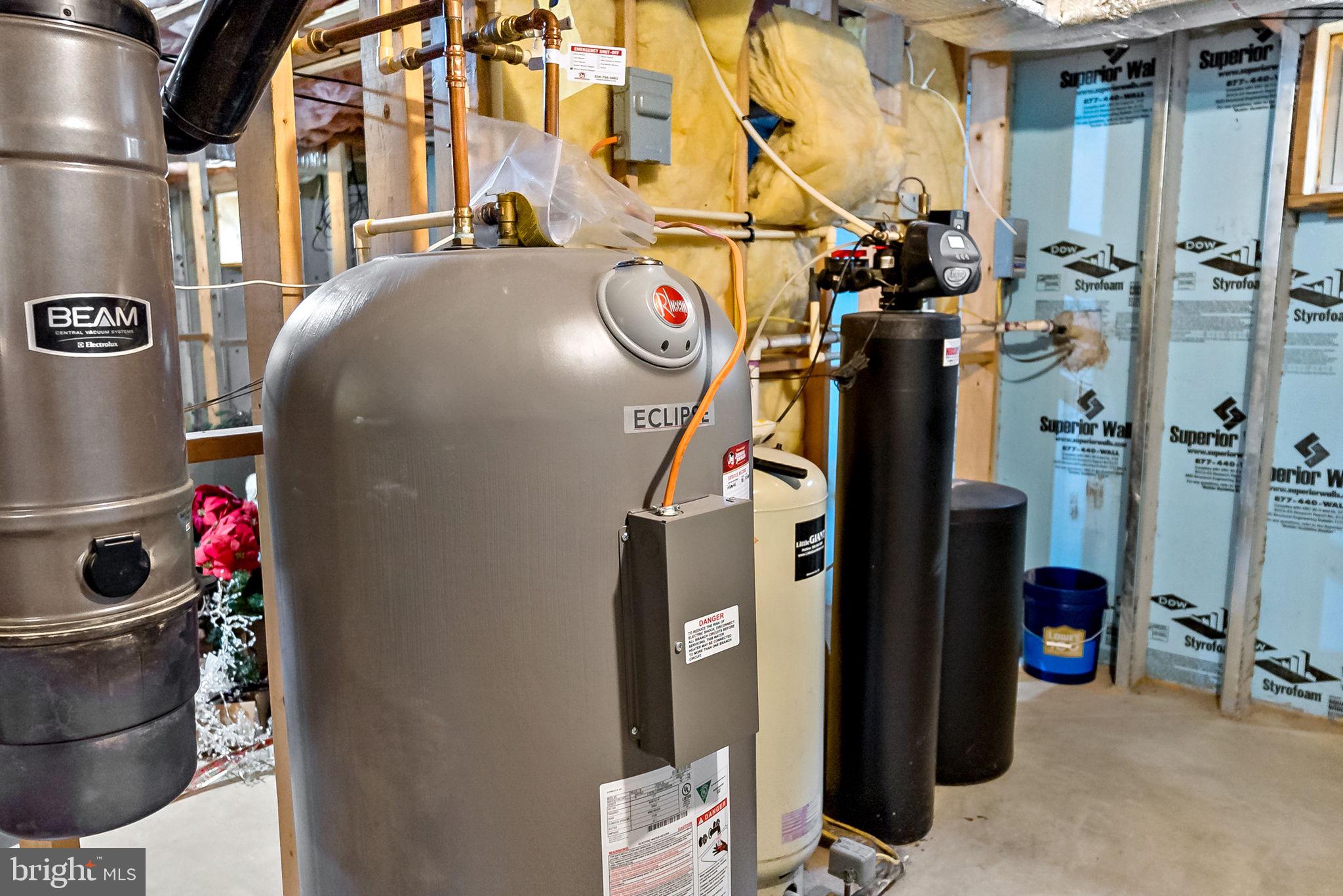 BROOKSIDE - Residential